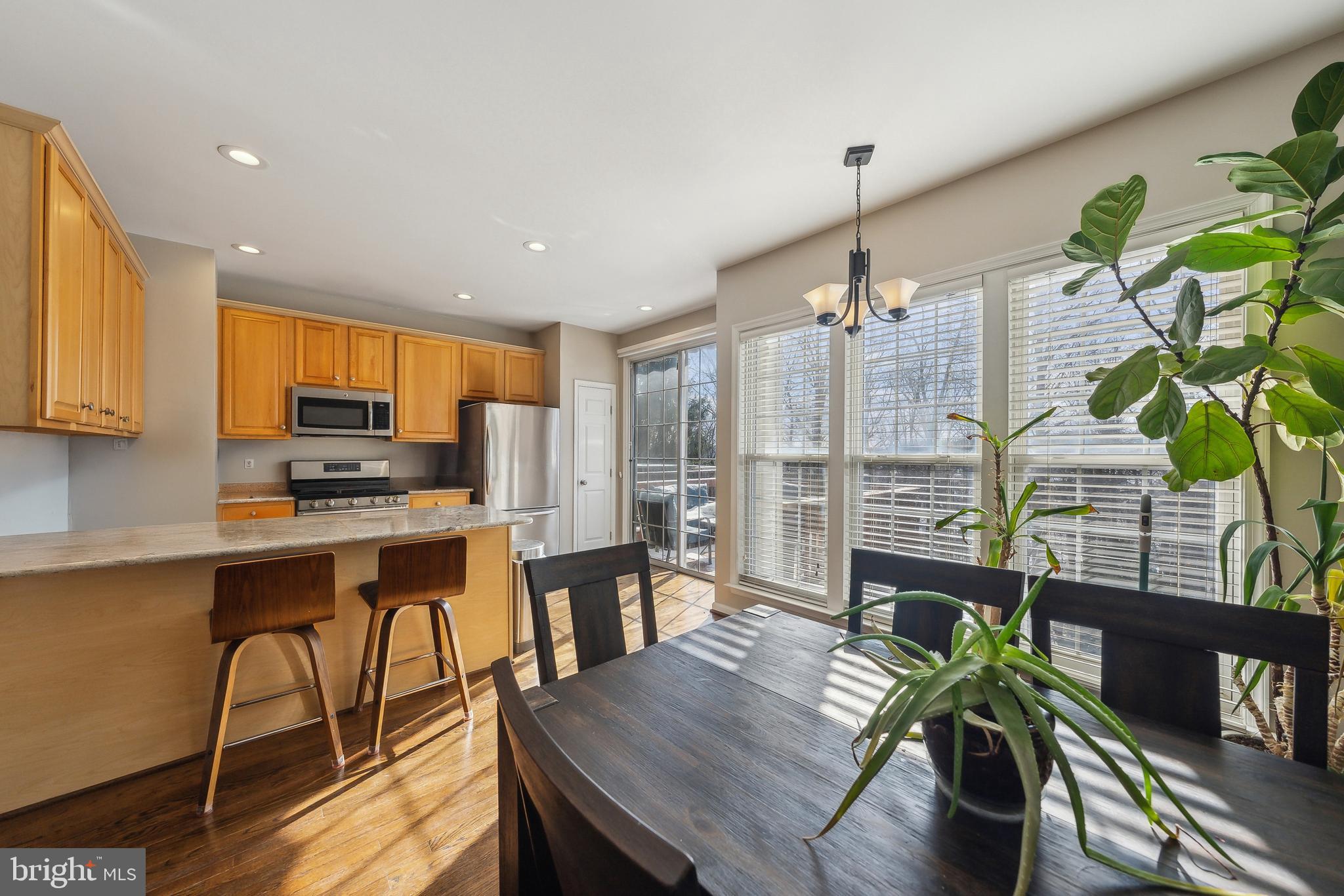 OVERLOOK - Residential Lease