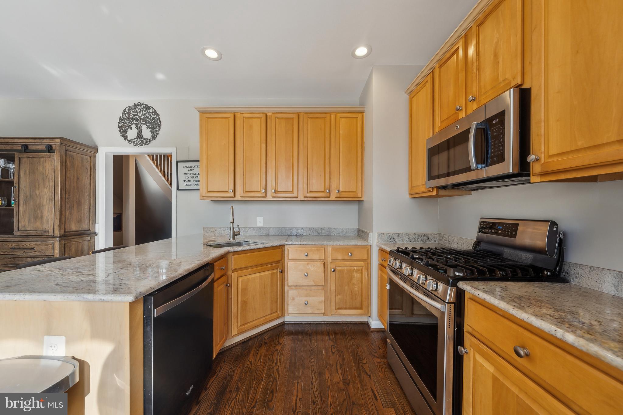 OVERLOOK - Residential Lease