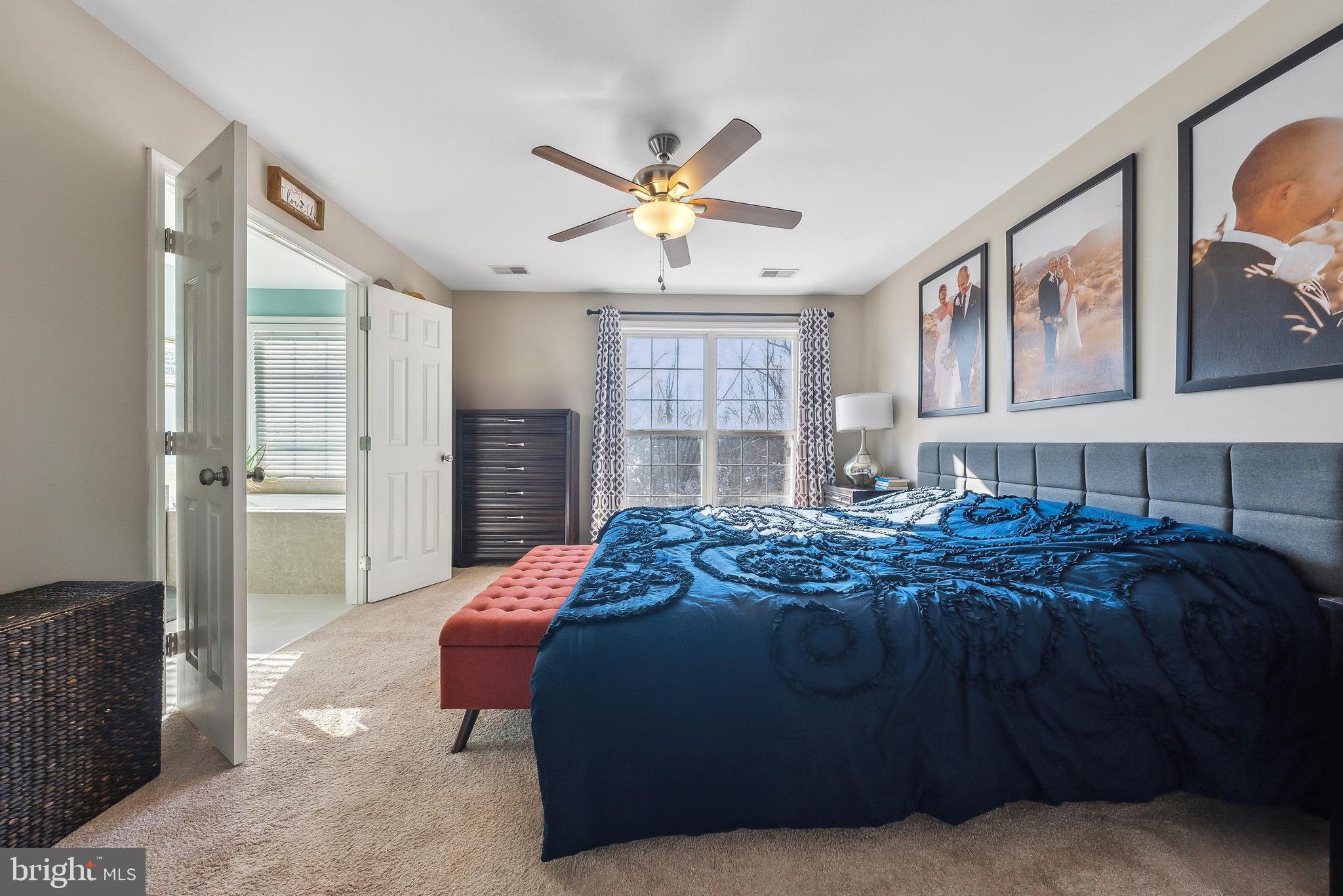 OVERLOOK - Residential Lease