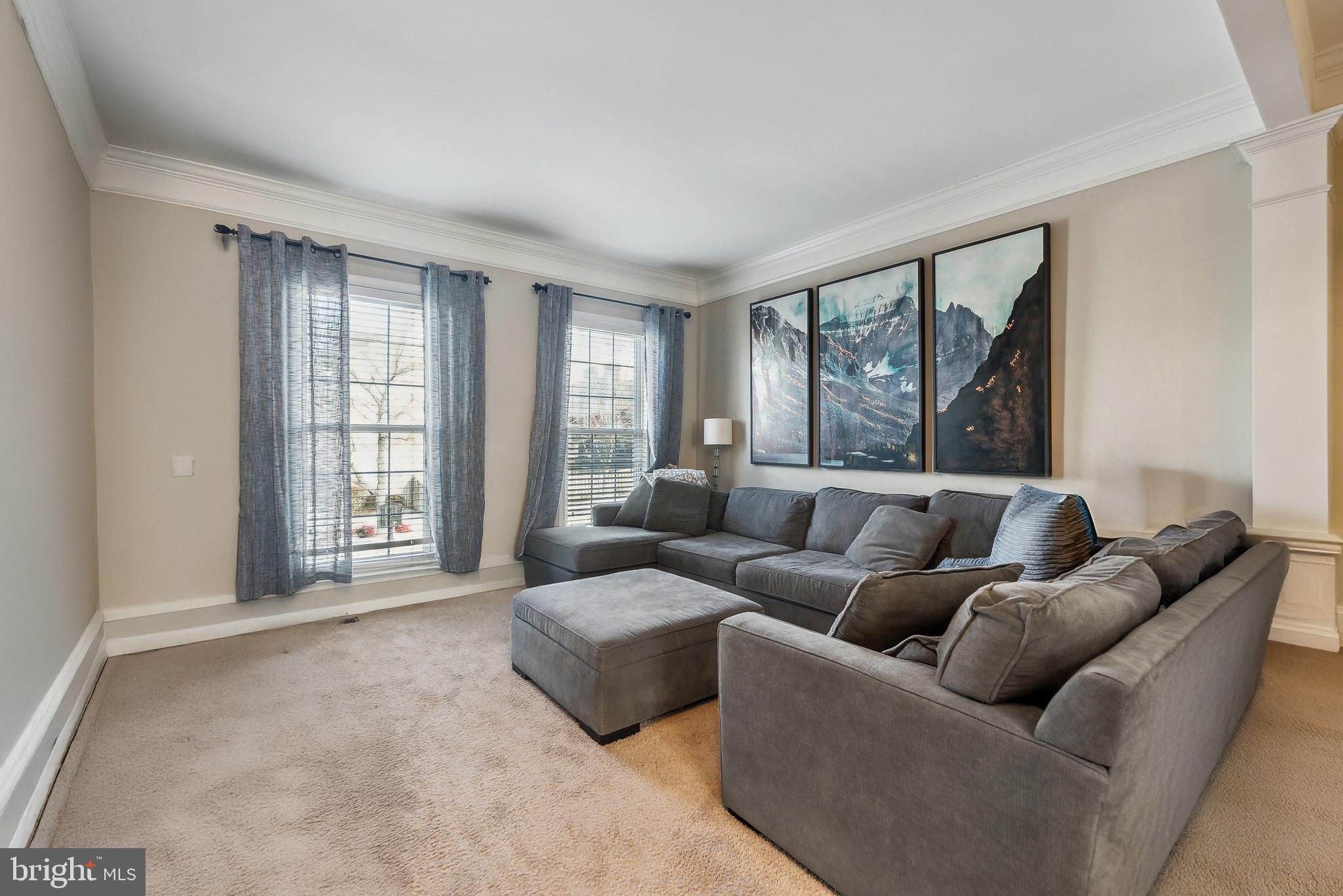 OVERLOOK - Residential Lease