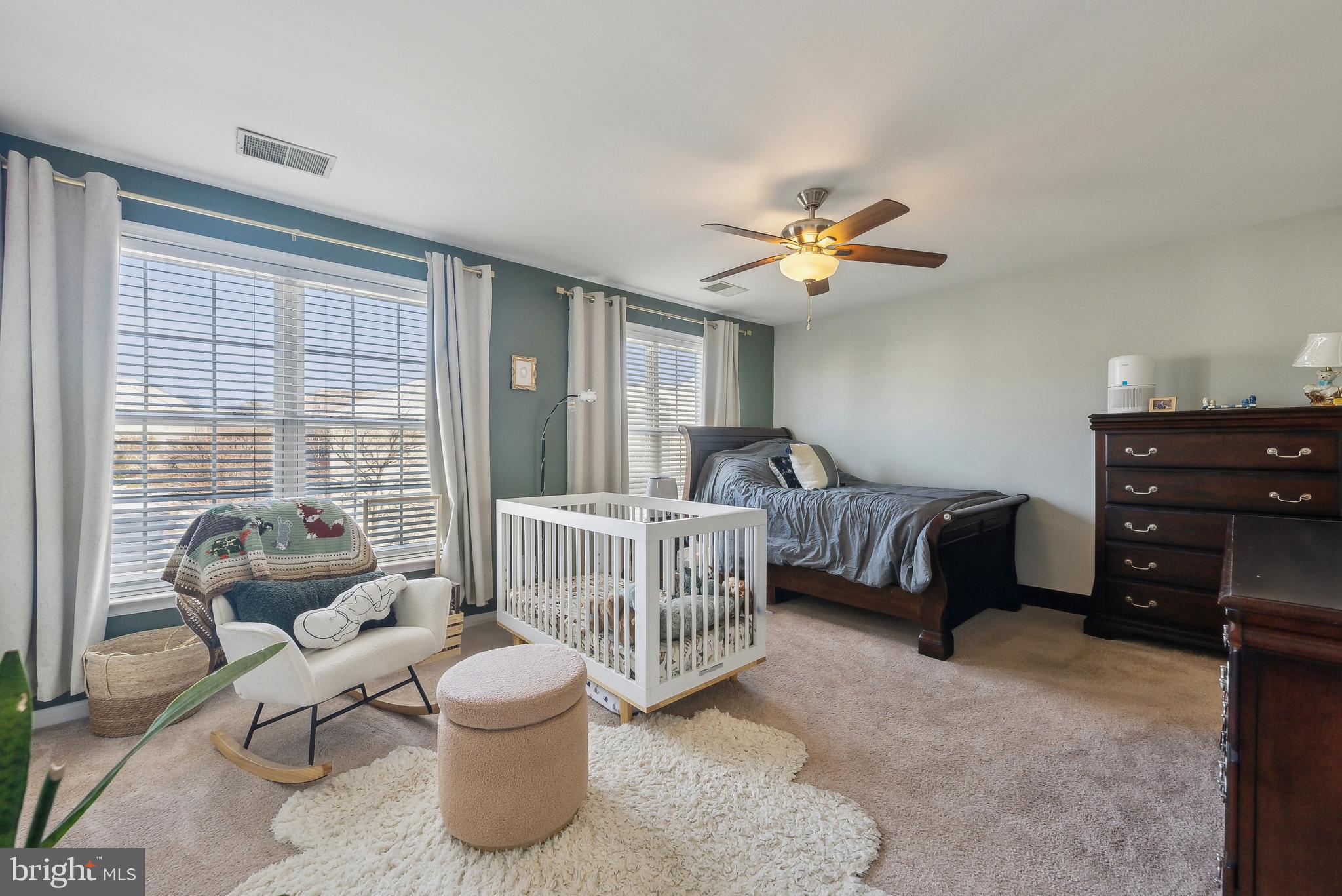 OVERLOOK - Residential Lease