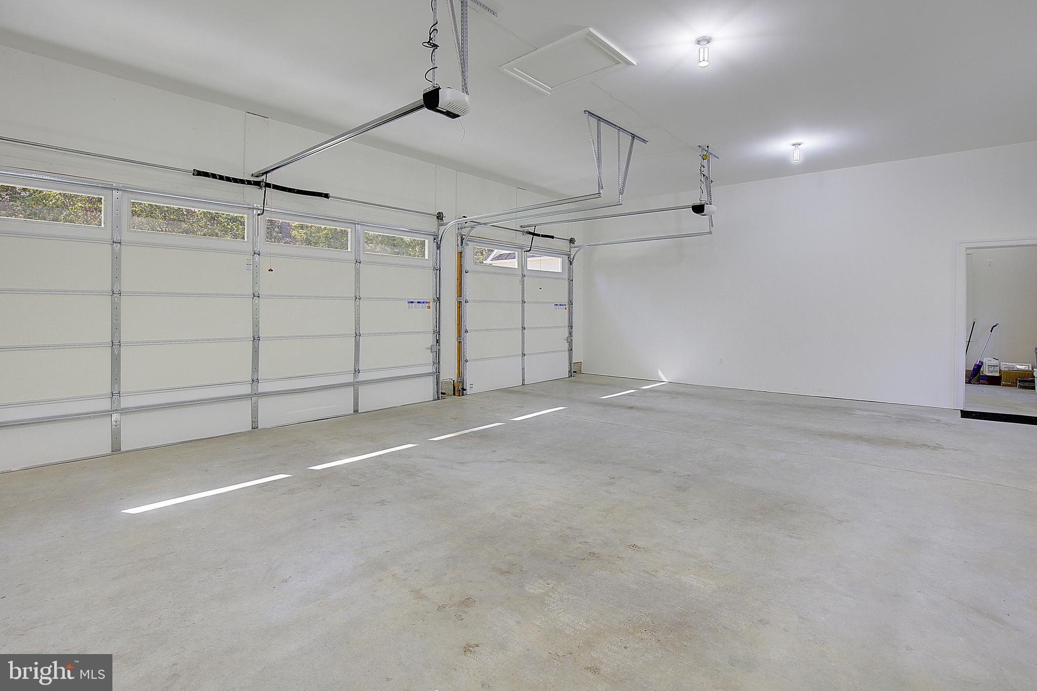 CARRIAGE ESTATES - Residential