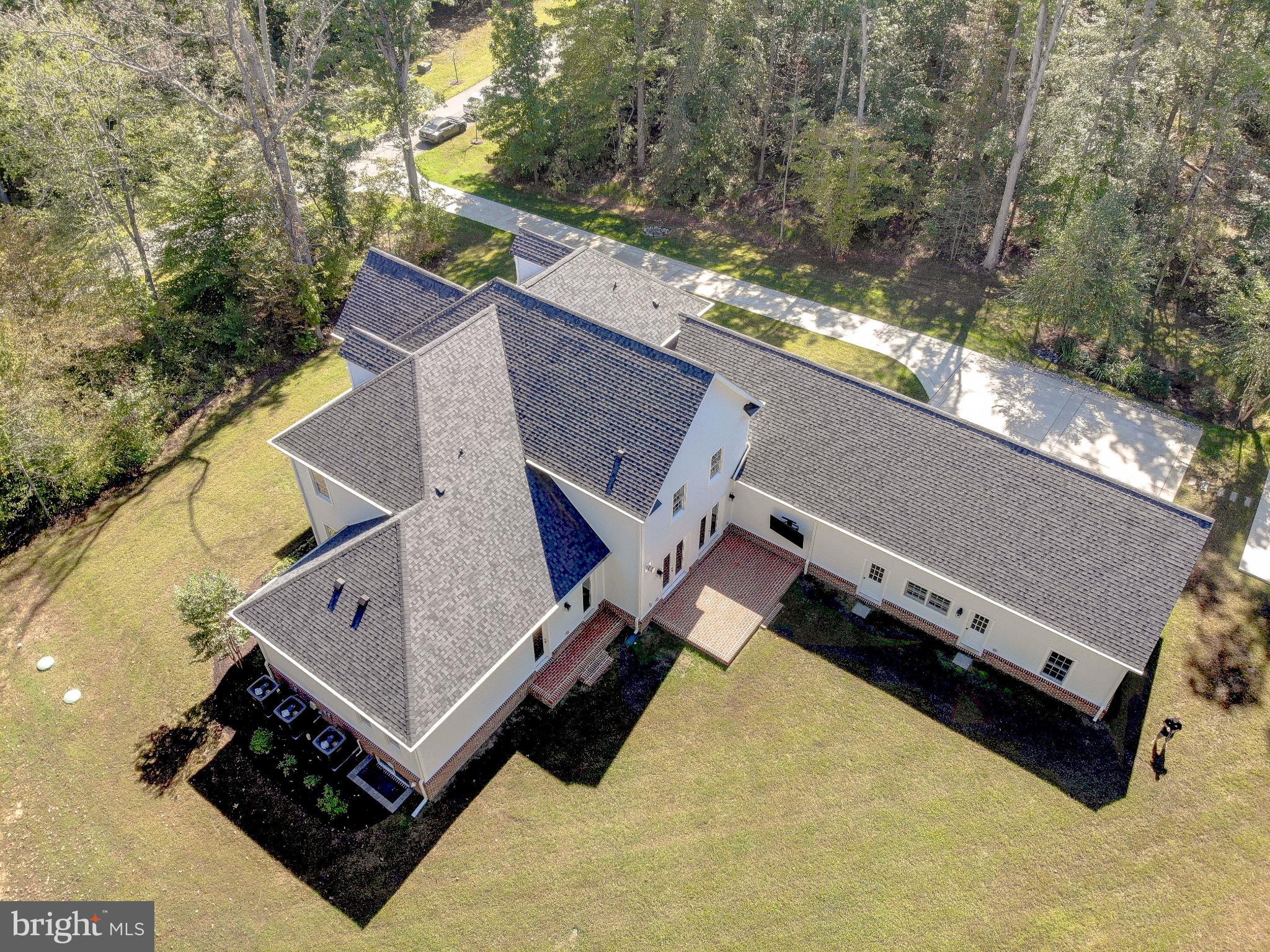 CARRIAGE ESTATES - Residential