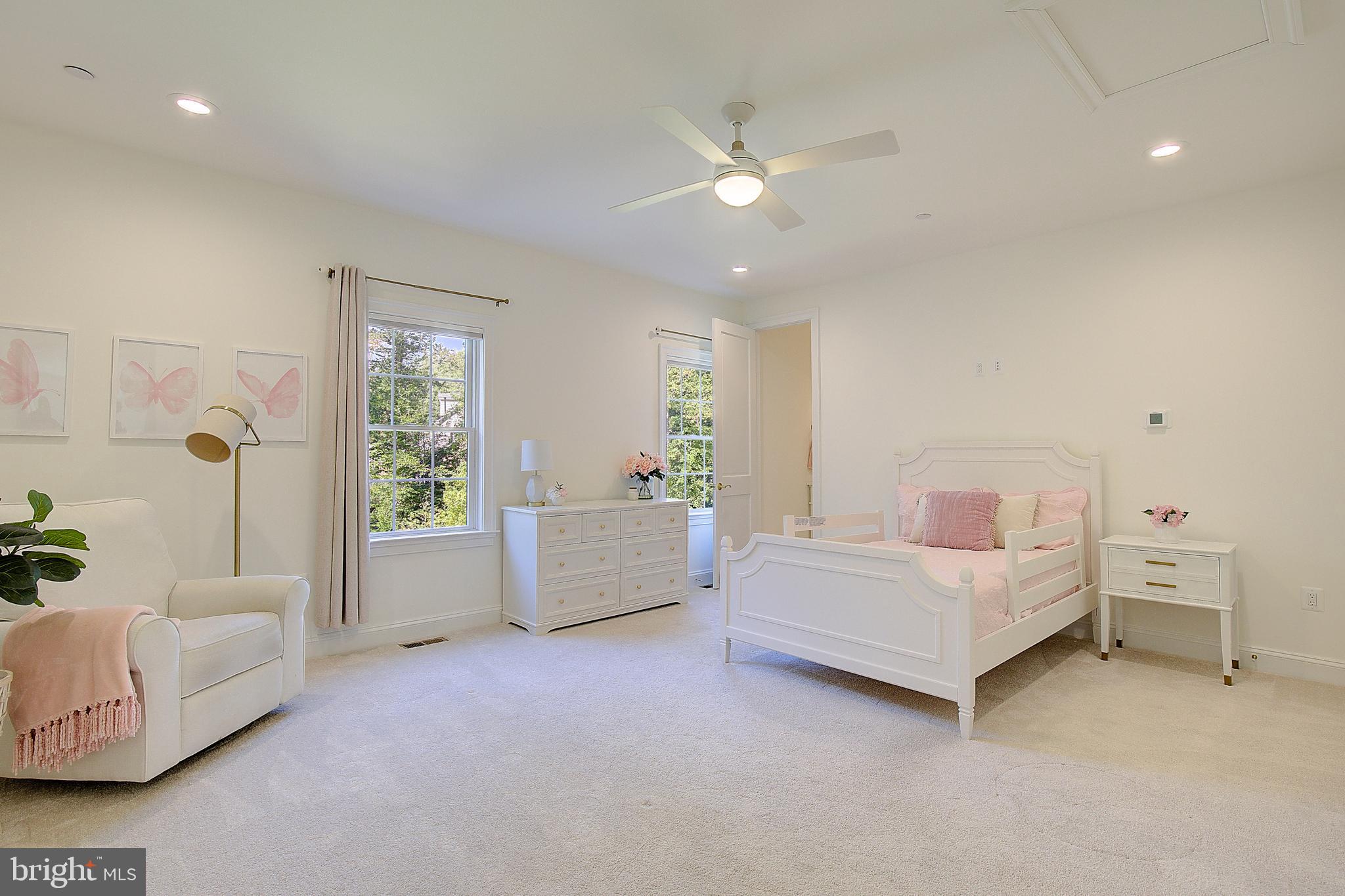 CARRIAGE ESTATES - Residential