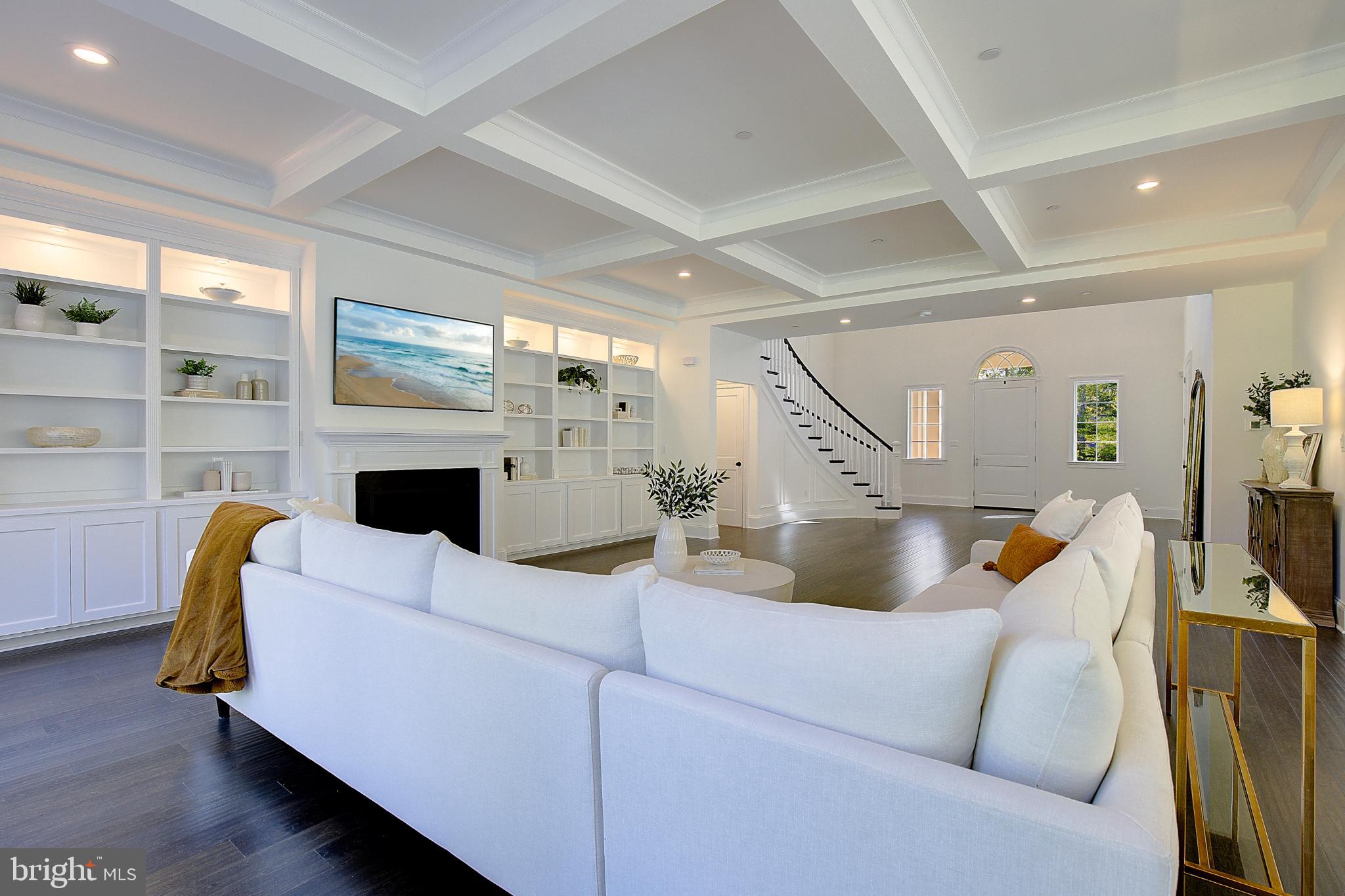 CARRIAGE ESTATES - Residential