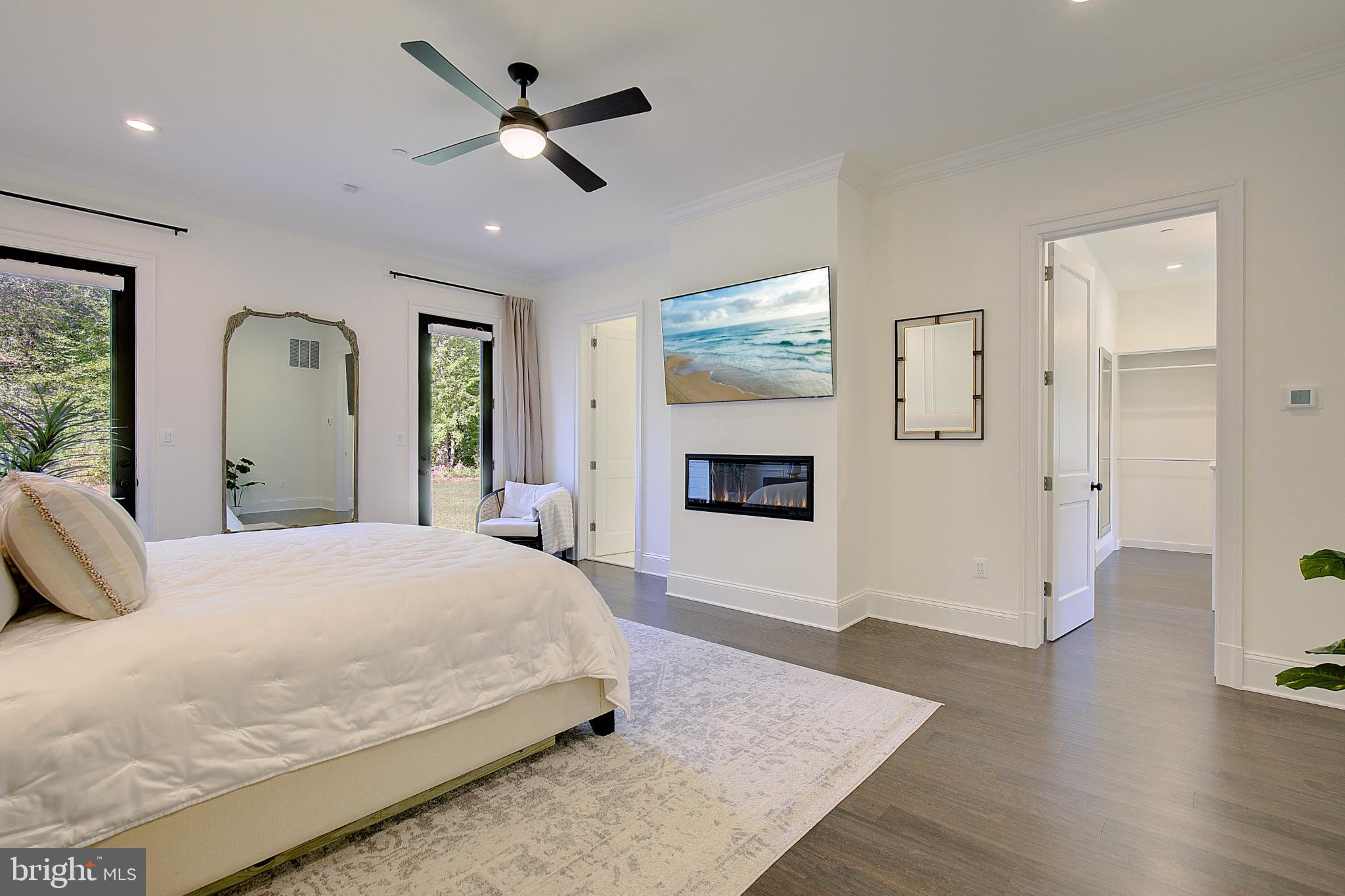 CARRIAGE ESTATES - Residential