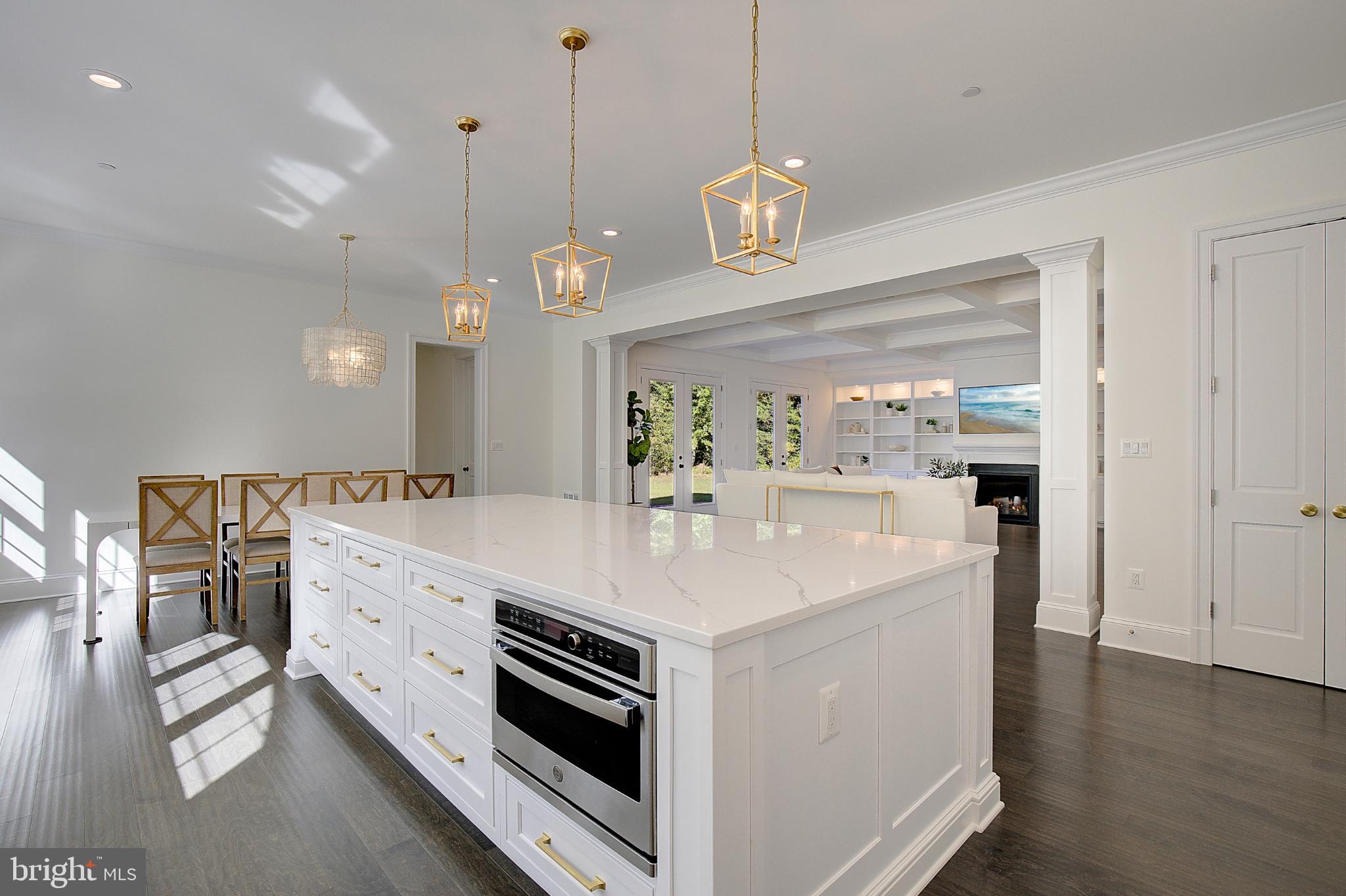 CARRIAGE ESTATES - Residential