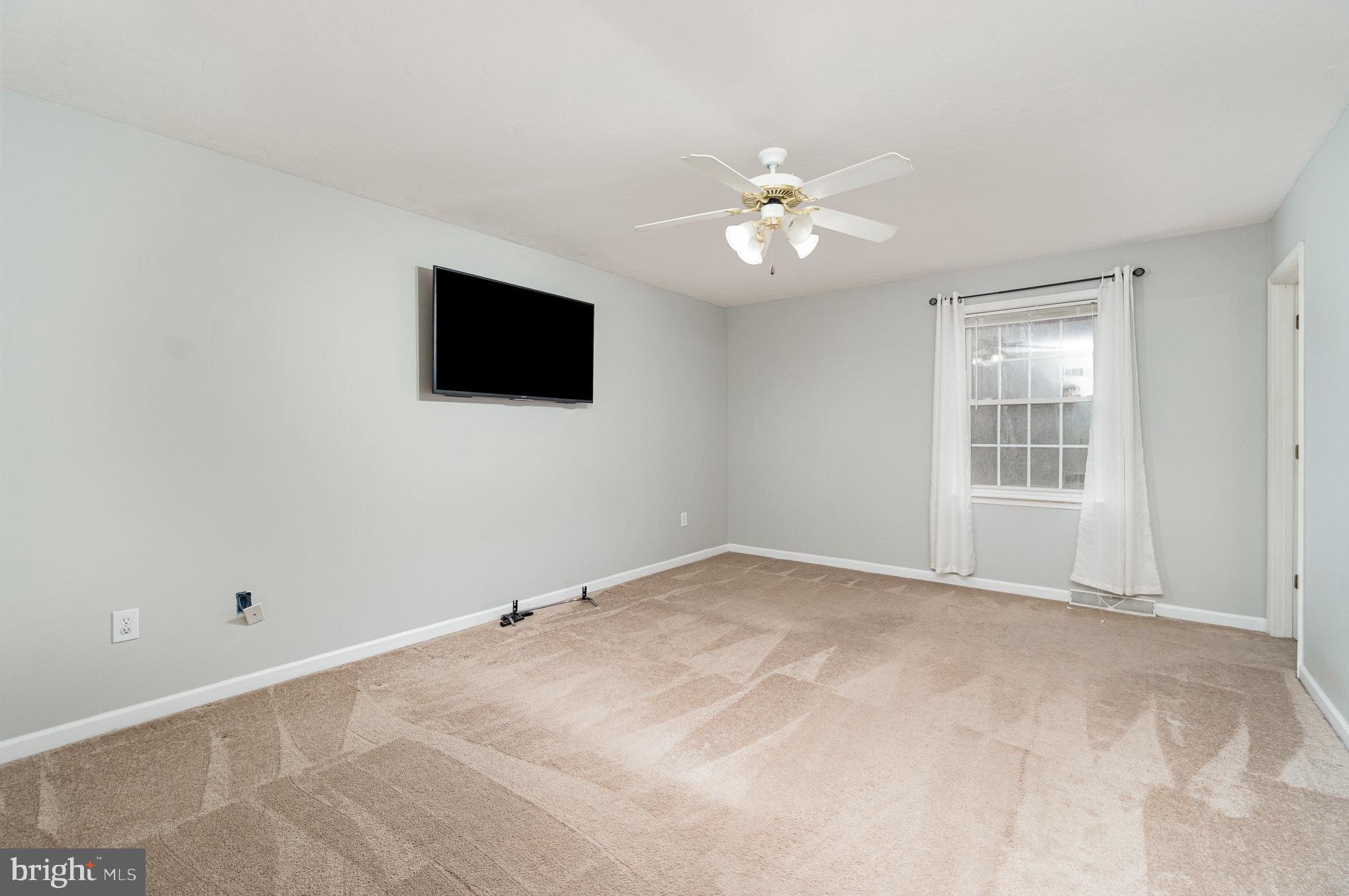 HERITAGE HILLS - Residential