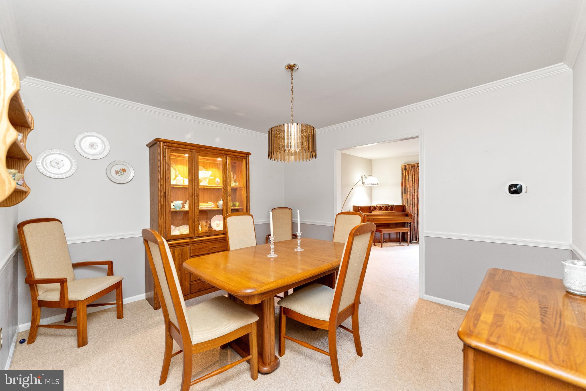 CLEARVIEW MANOR - Residential