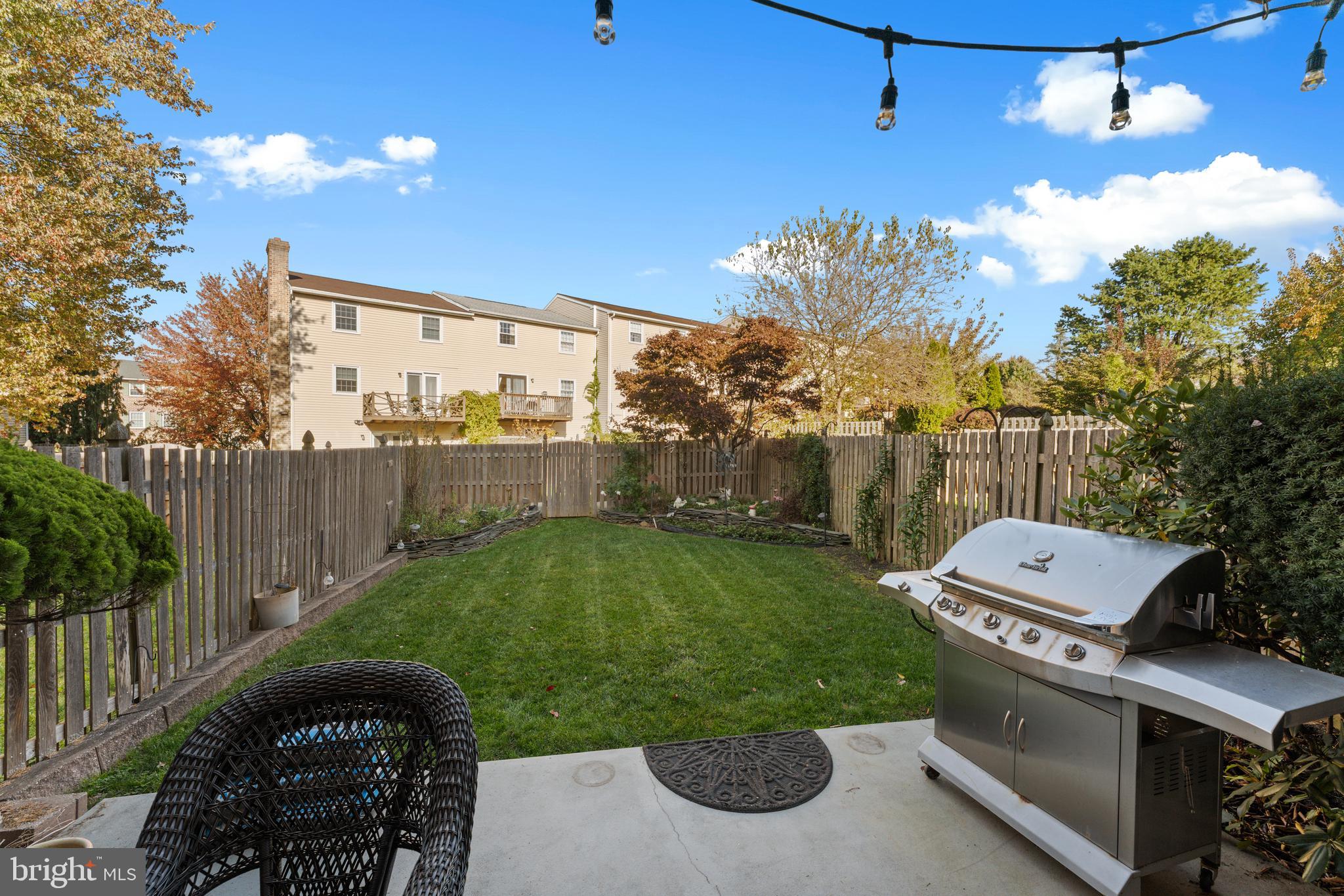 CLEARVIEW MANOR - Residential