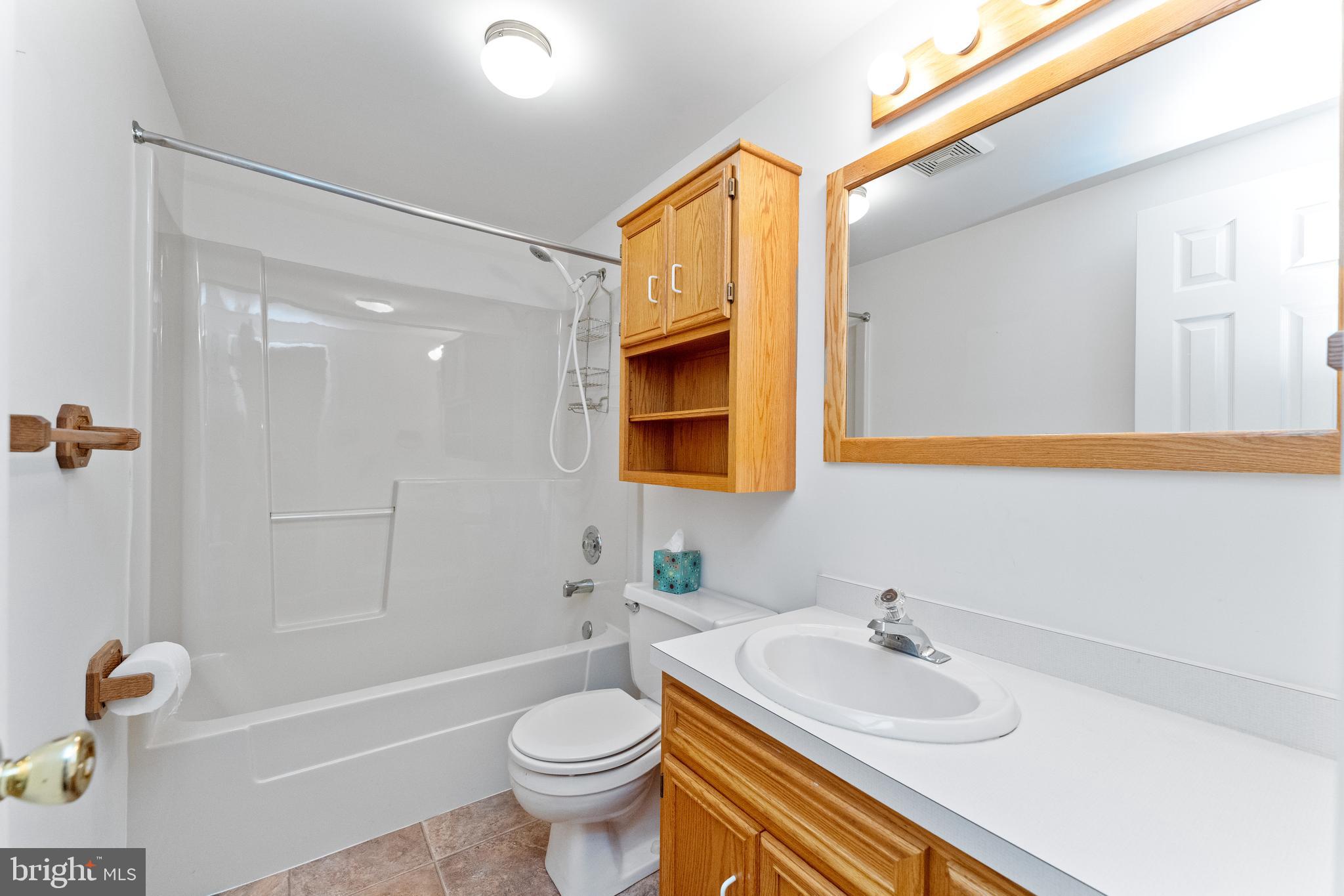 CLEARVIEW MANOR - Residential