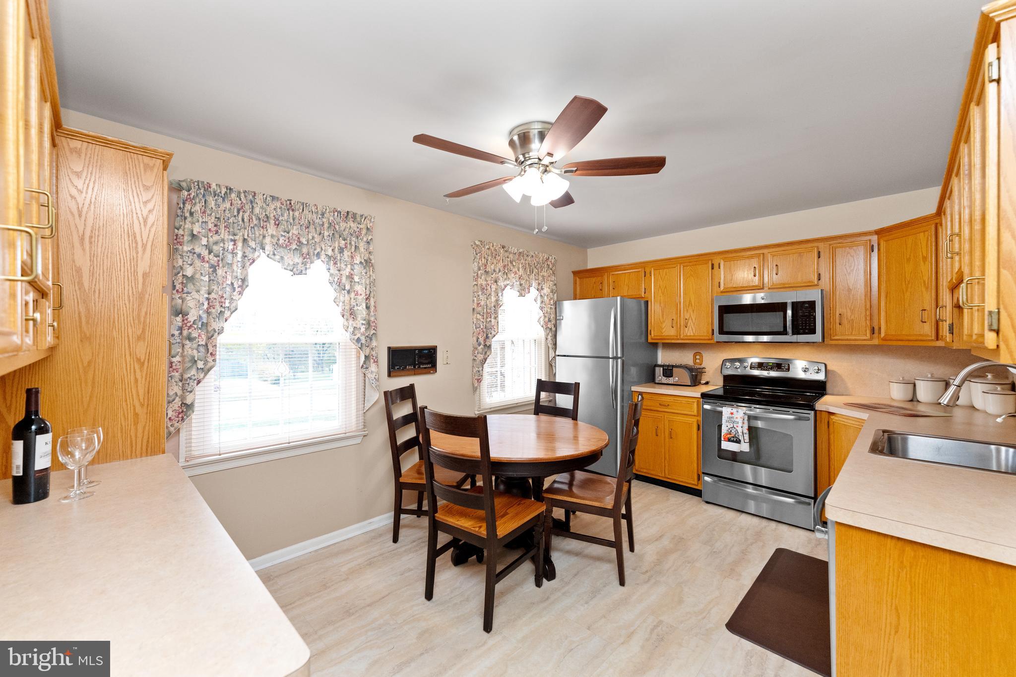 CLEARVIEW MANOR - Residential