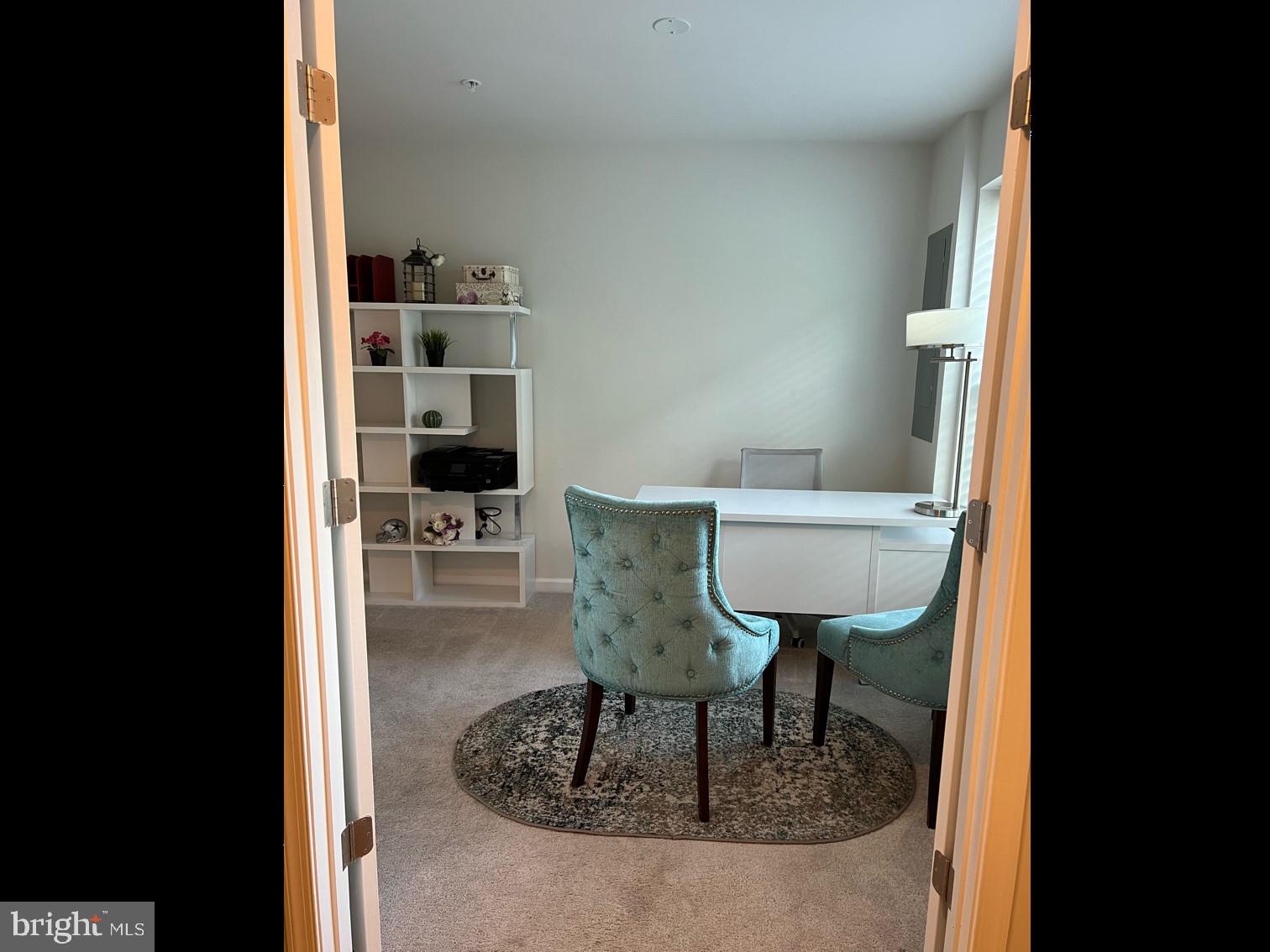 7102 ROWLOCK ALLEY