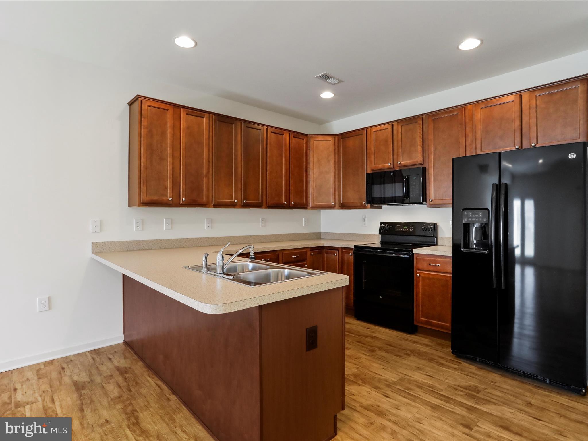 SPRING MILLS - Residential