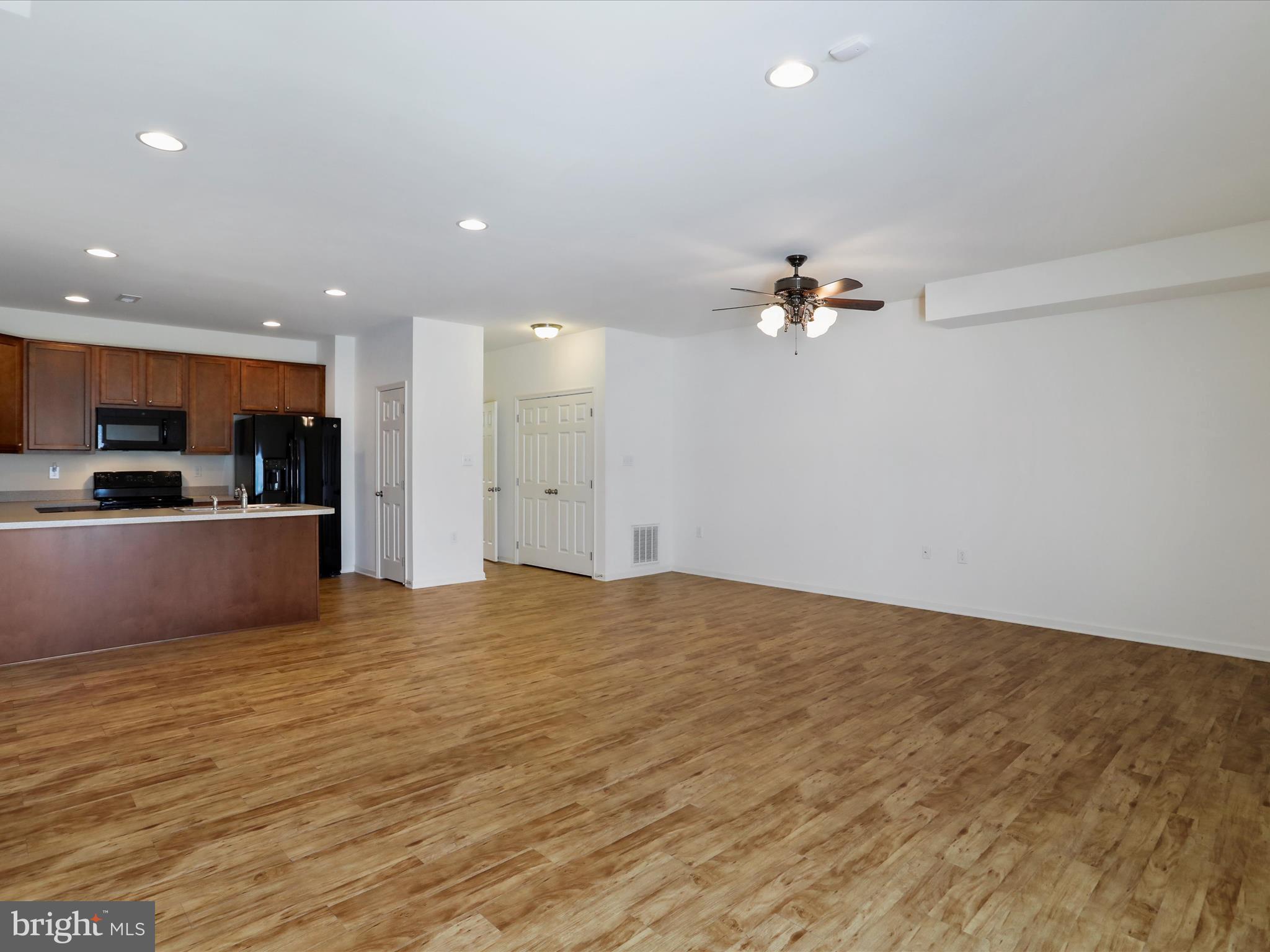 SPRING MILLS - Residential