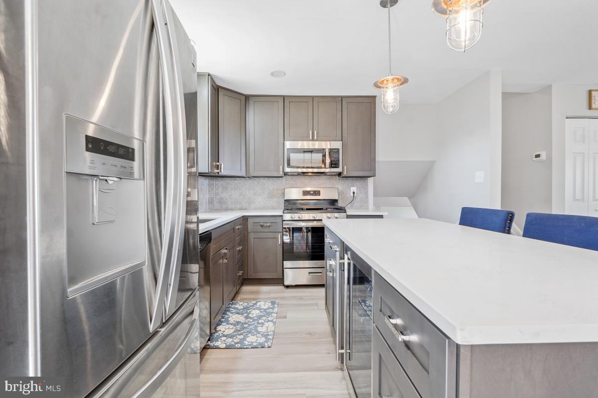 EDSALL PARK - Residential