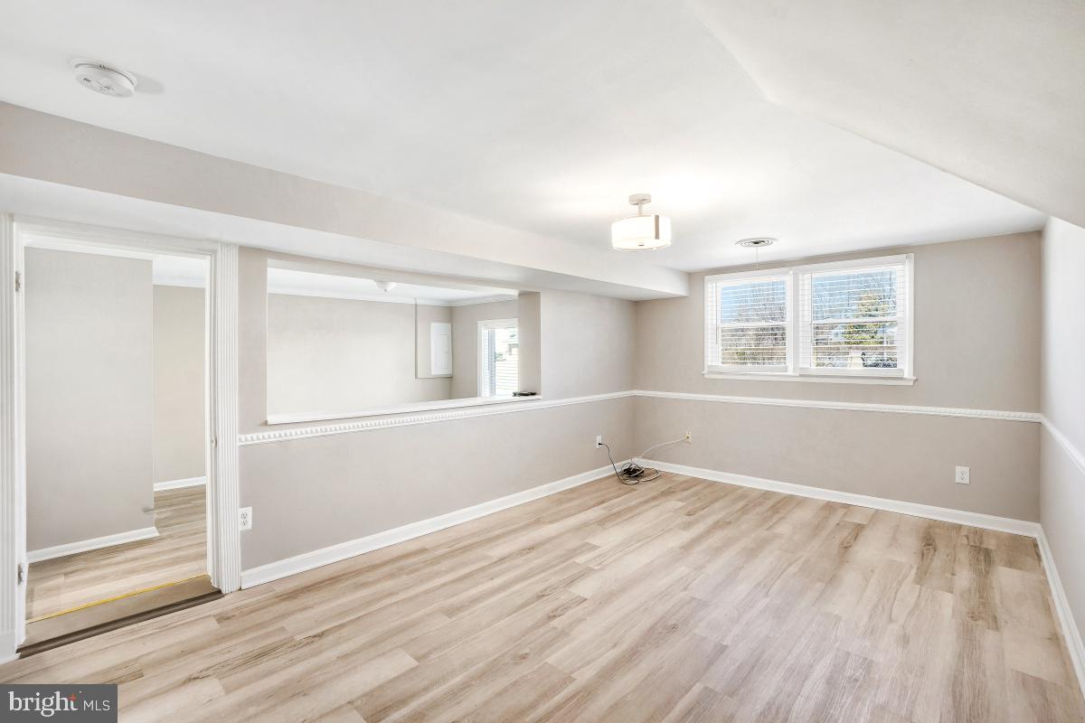 EDSALL PARK - Residential