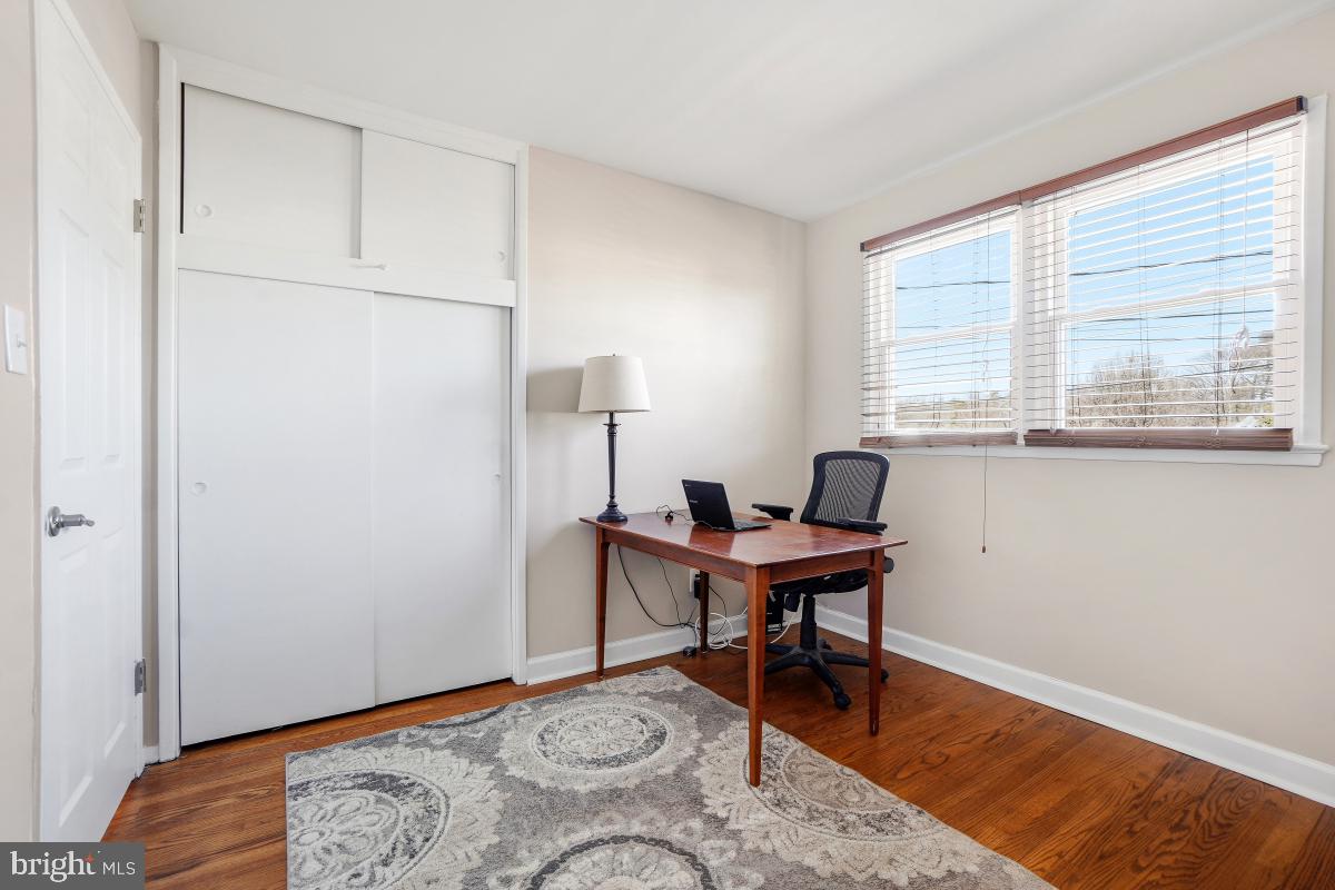 EDSALL PARK - Residential