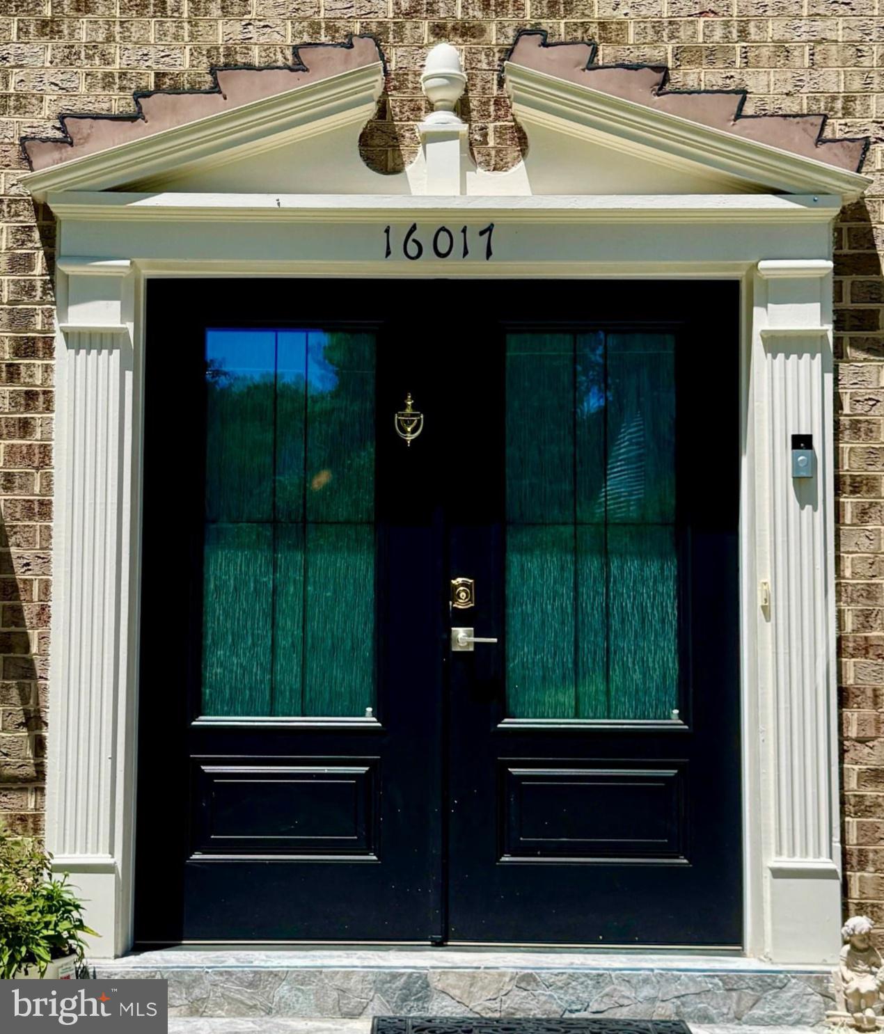 16017 DAVEN PINE COURT