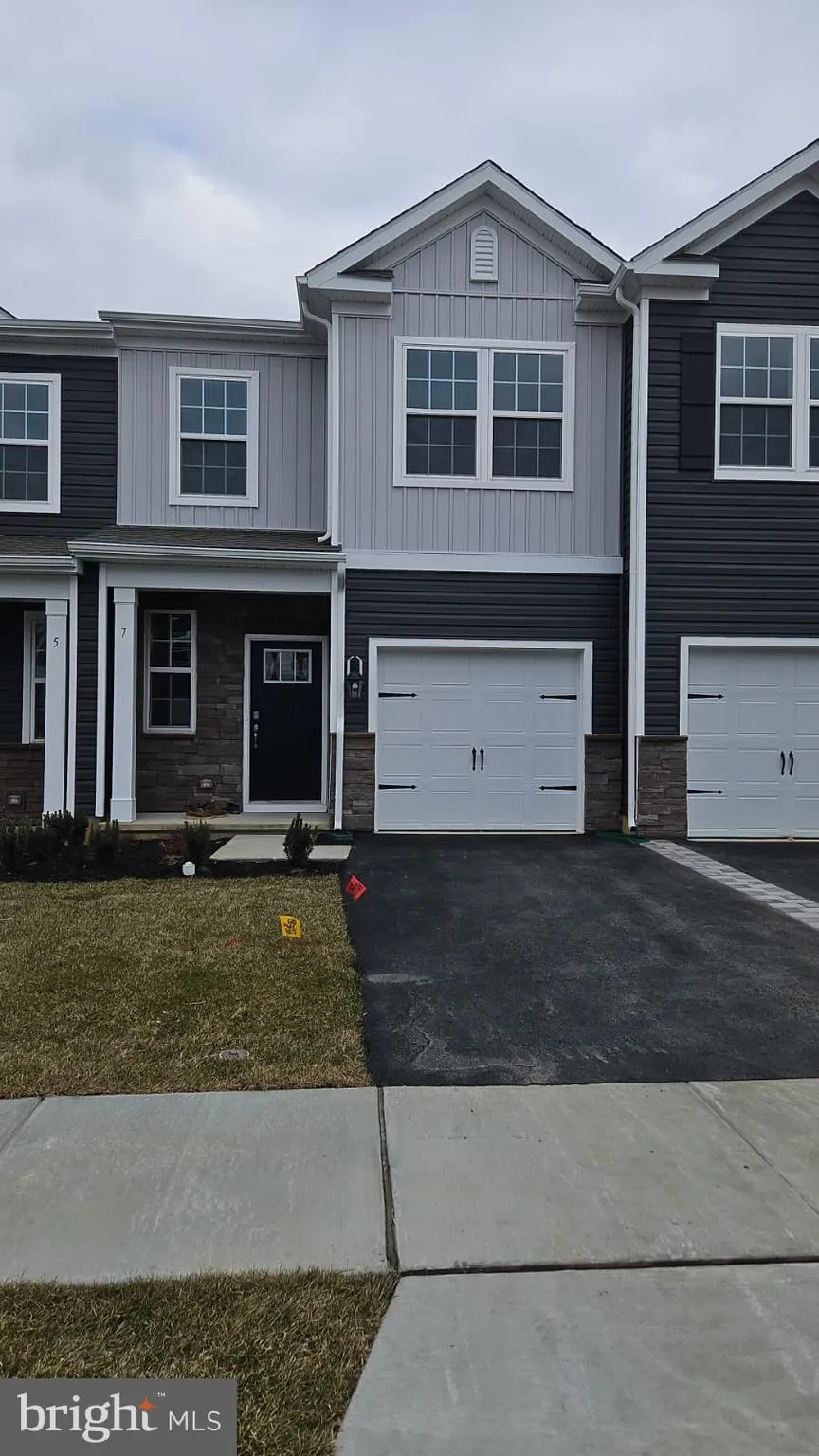 Westampton, New Jersey 08060, United States, 3 Bedrooms Bedrooms, ,2 BathroomsBathrooms,Residential,Contingent,78320