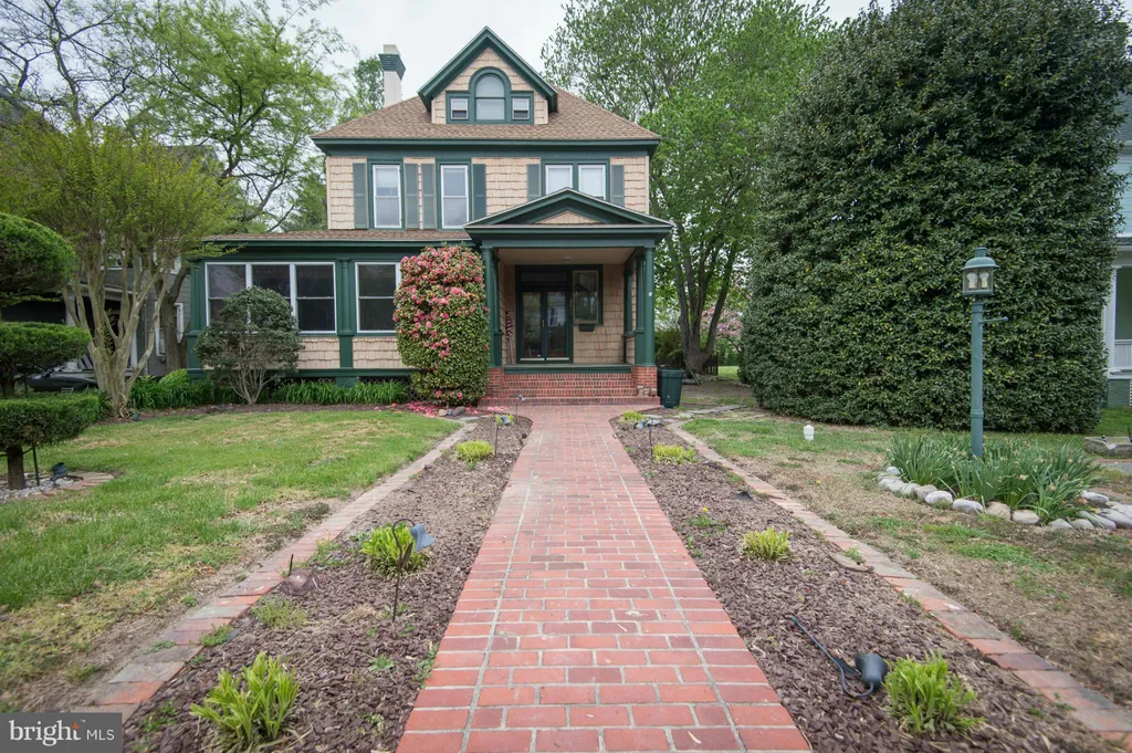 207 Oakley Street, Cambridge, MD 21613