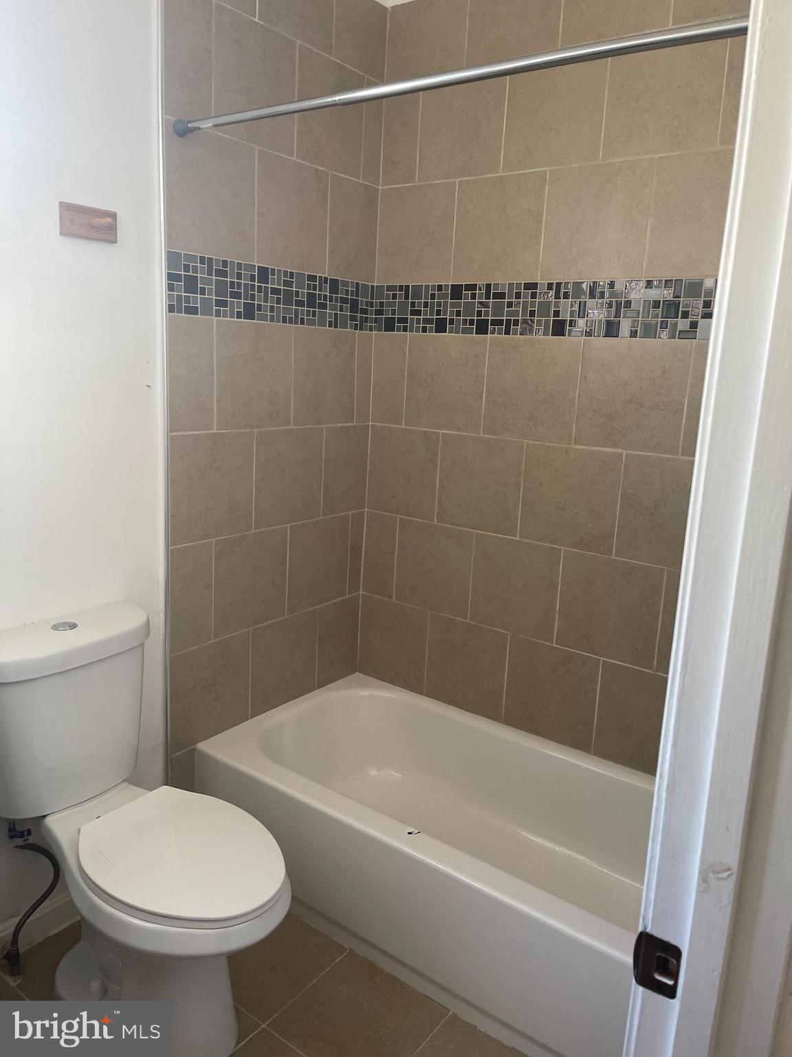 BROADWAY EAST - Residential