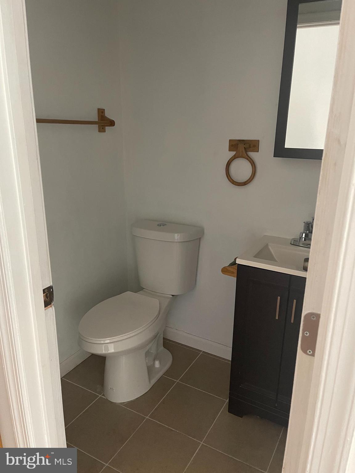 BROADWAY EAST - Residential