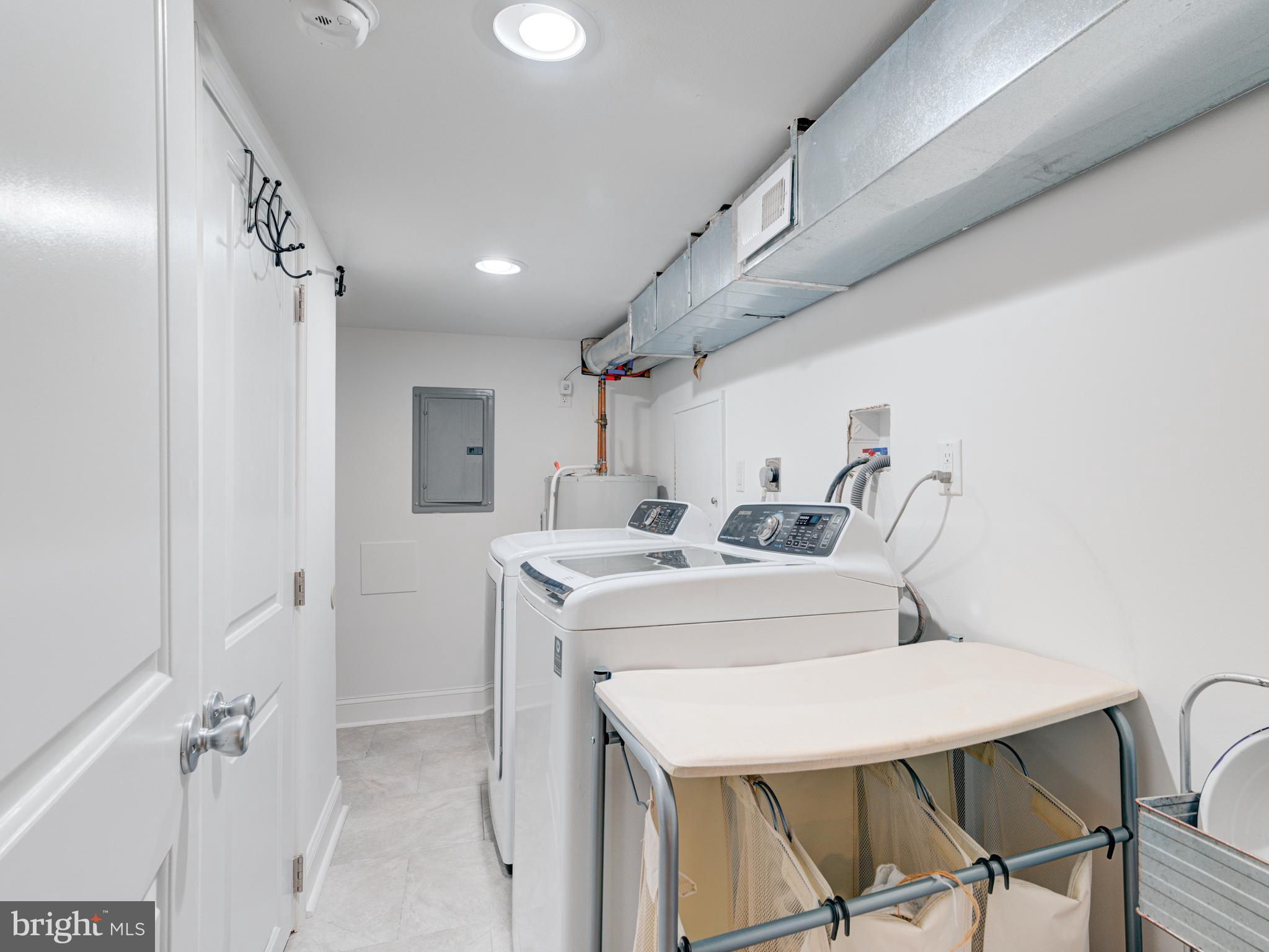 WHITMAN - Residential