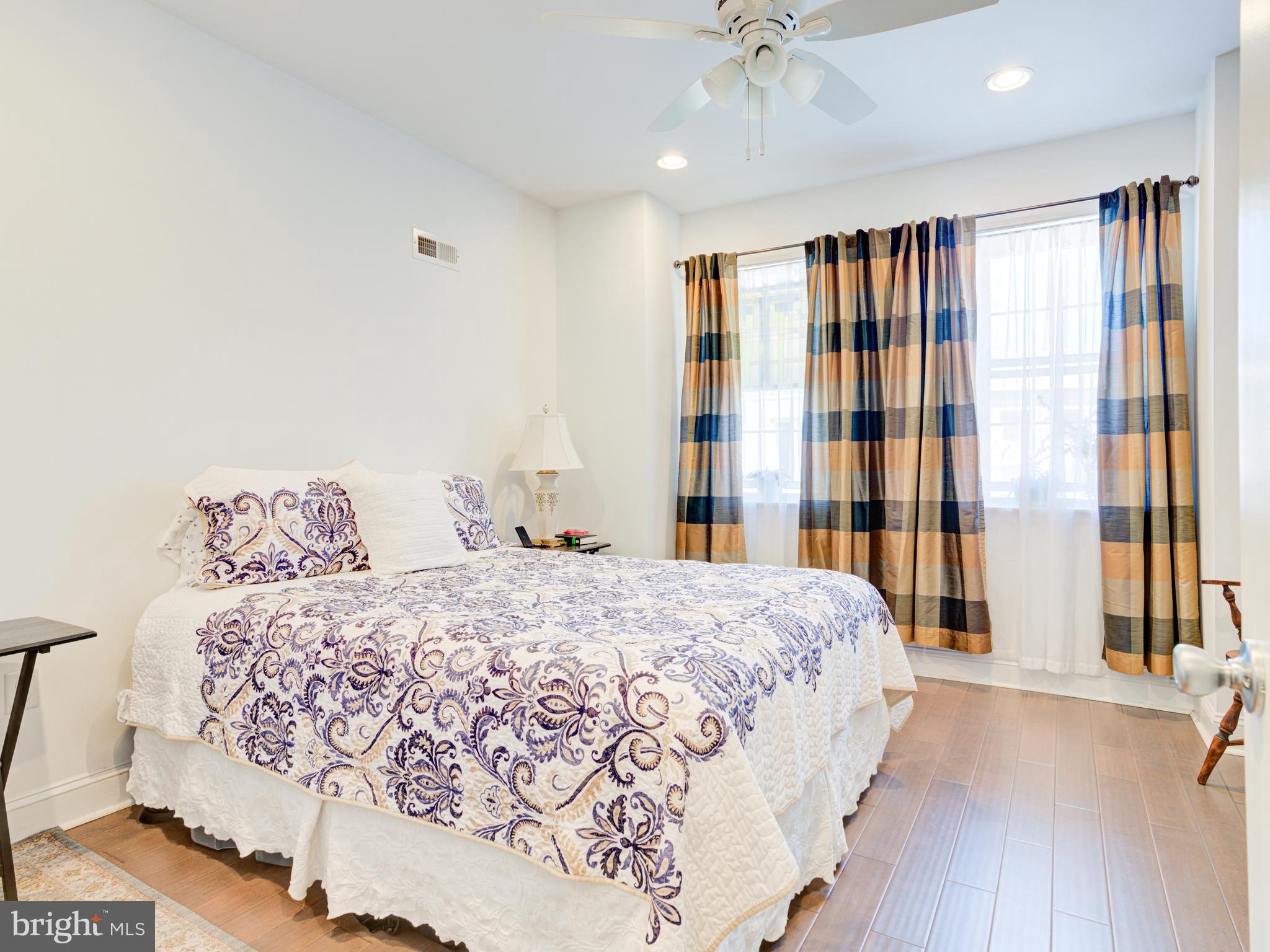 WHITMAN - Residential