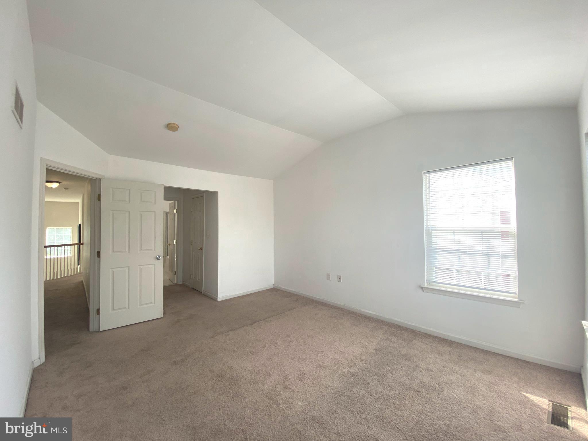 HEATHER MEADOWS - Residential Lease