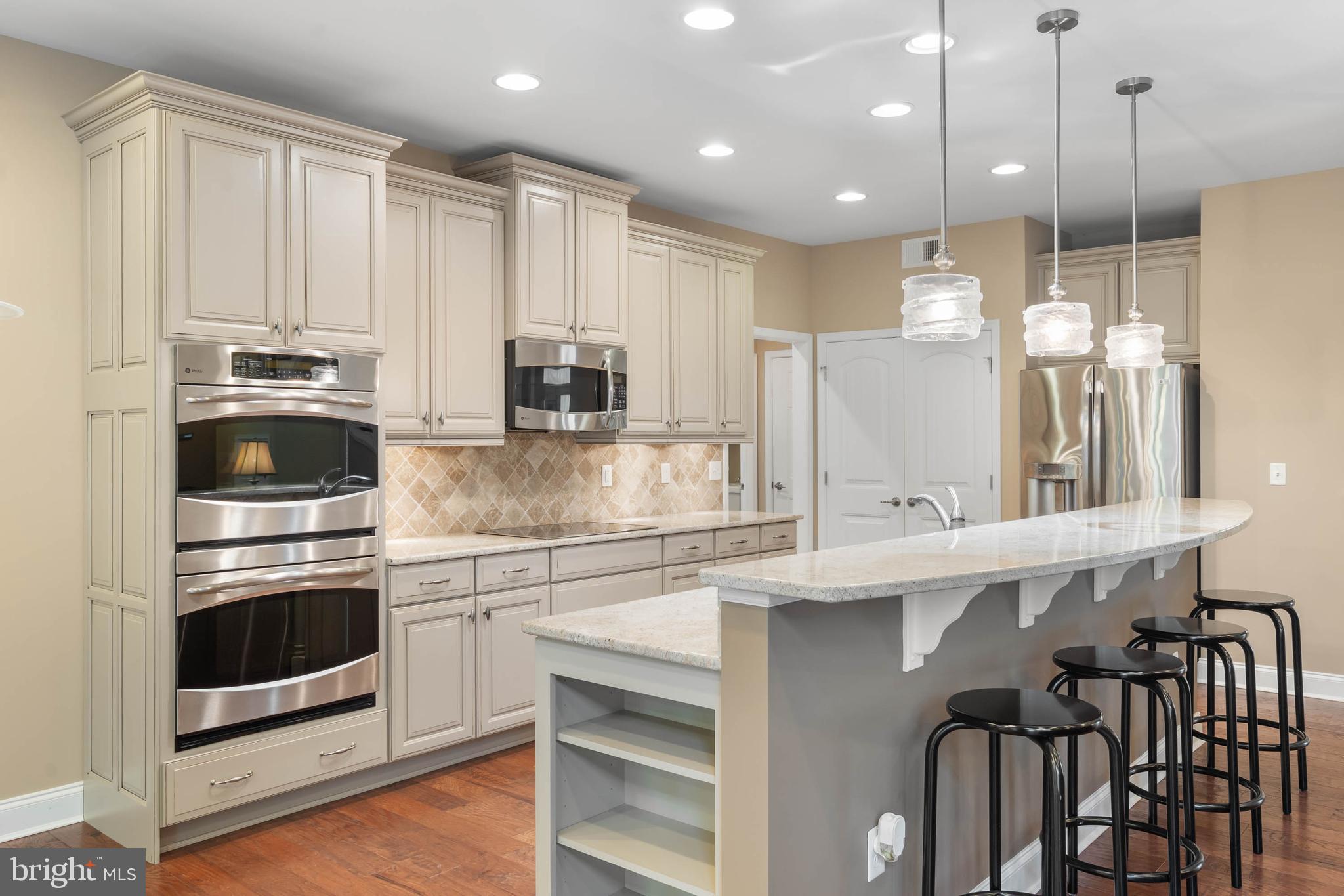 31306 LAKEVIEW BOULEVARD