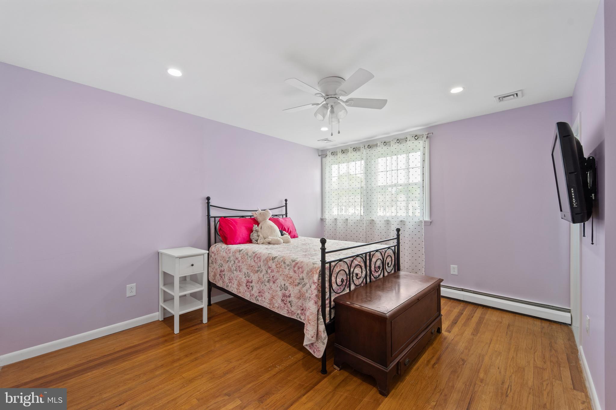 STORY BOOK HOMES - Residential