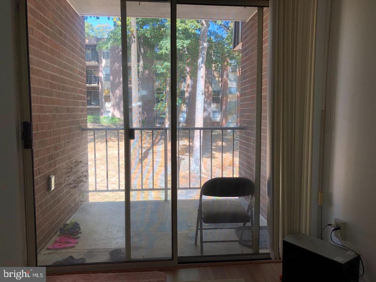 WOODBURN VILLAGE - Residential