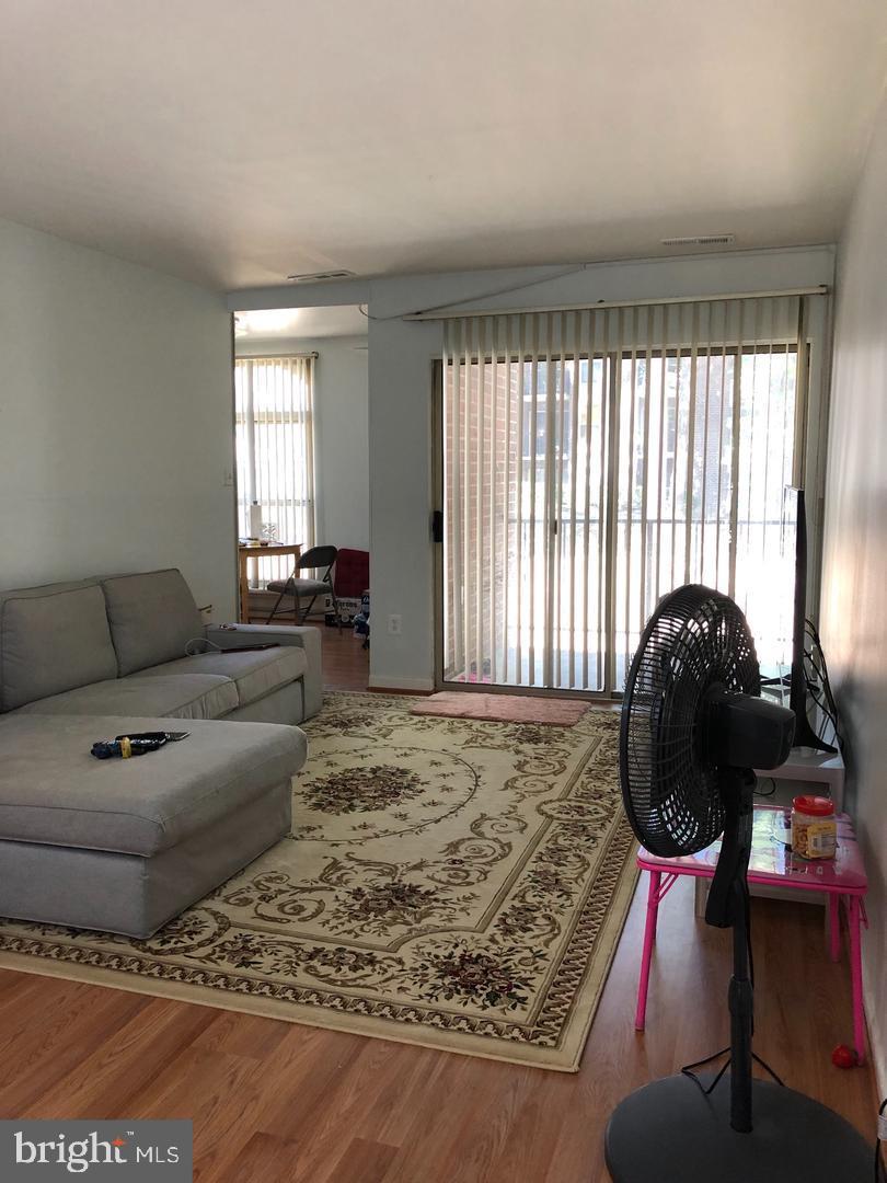 WOODBURN VILLAGE - Residential