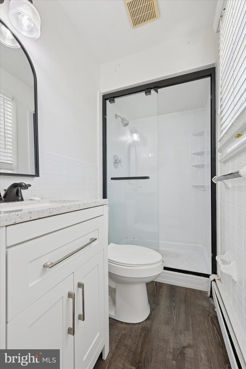 WILLOW MANOR - Residential