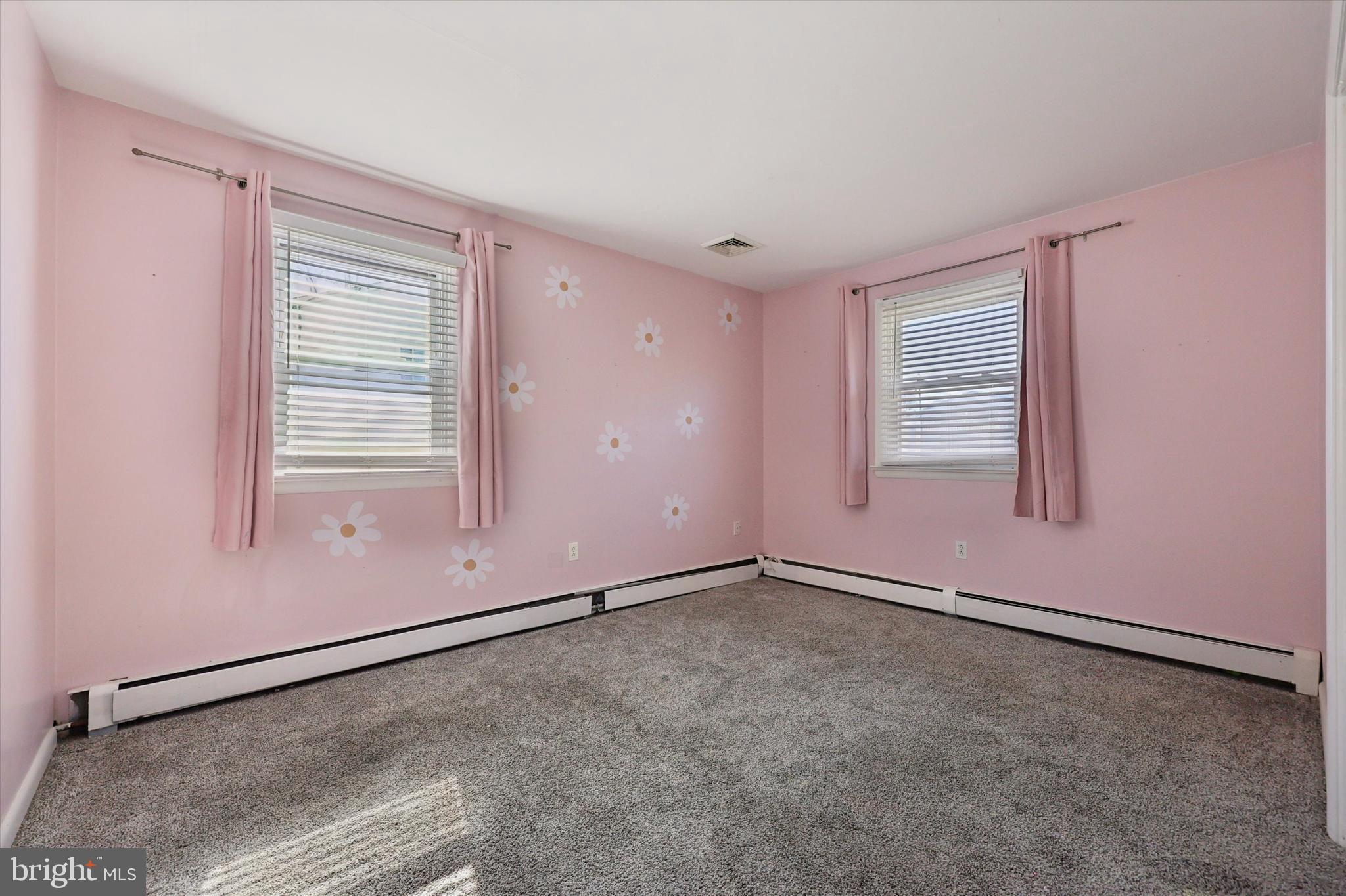 WILLOW MANOR - Residential