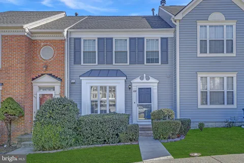 1939 Inglebrook Drive, Woodbridge, VA MLS: VAPW2092100