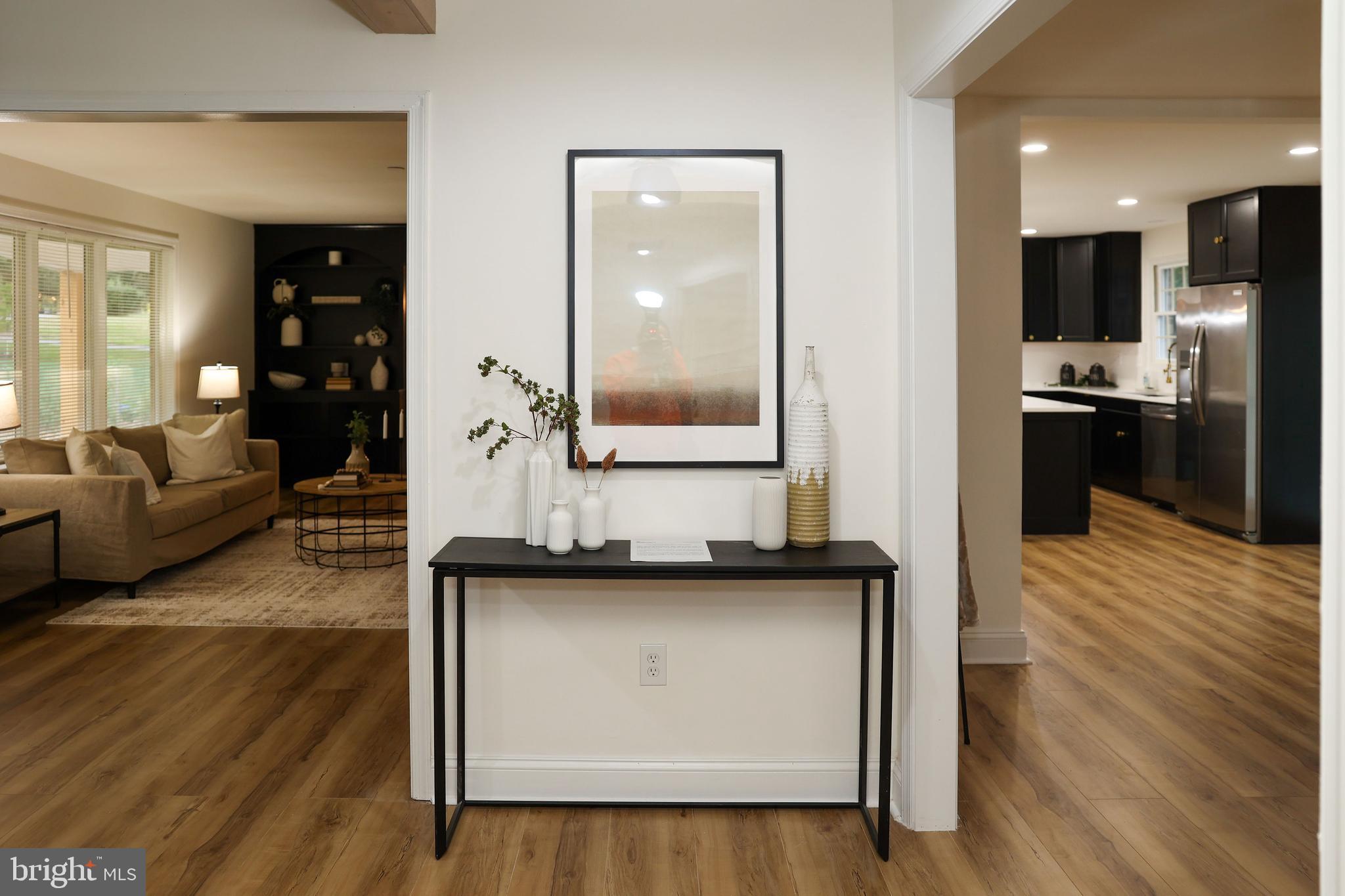 WOODBRIDGE VALLEY - Residential