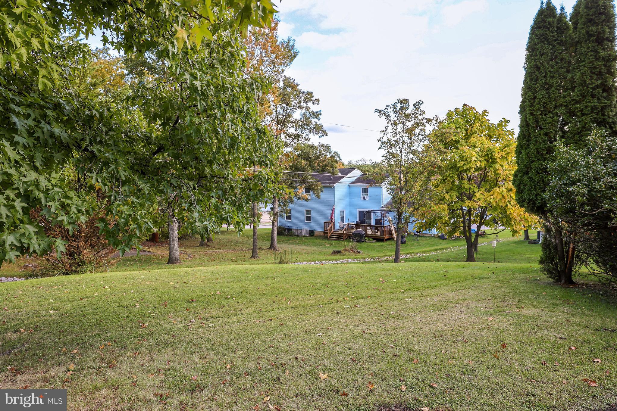 WOODBRIDGE VALLEY - Residential