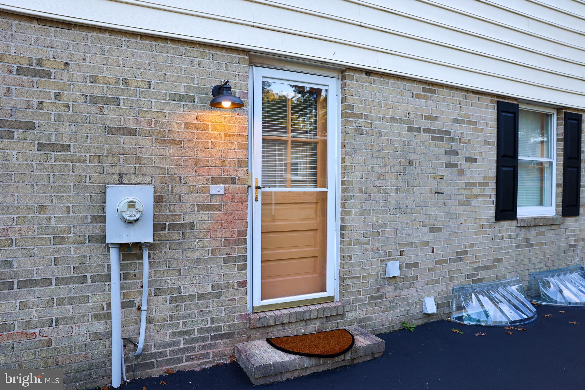 WOODBRIDGE VALLEY - Residential