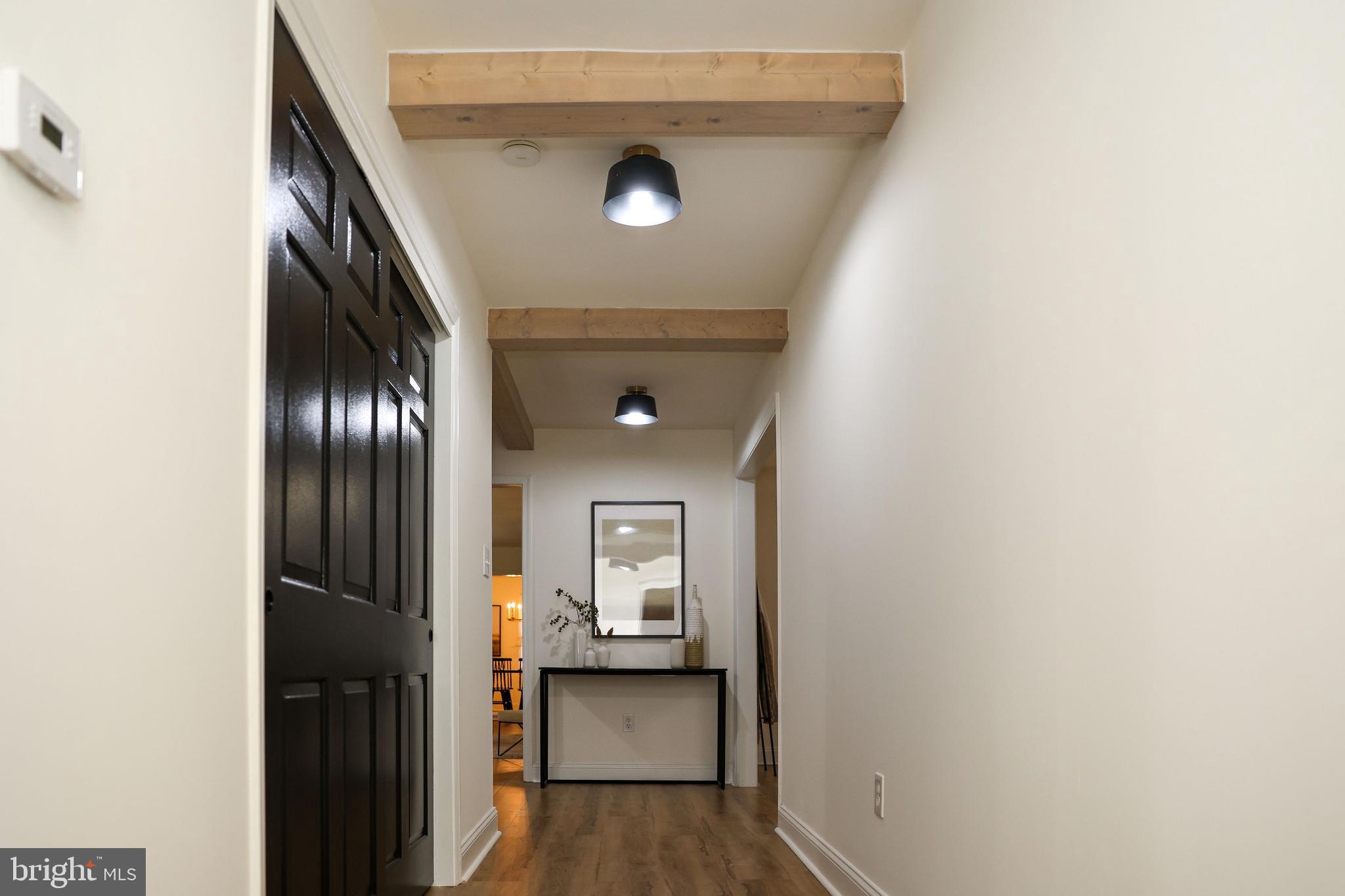 WOODBRIDGE VALLEY - Residential