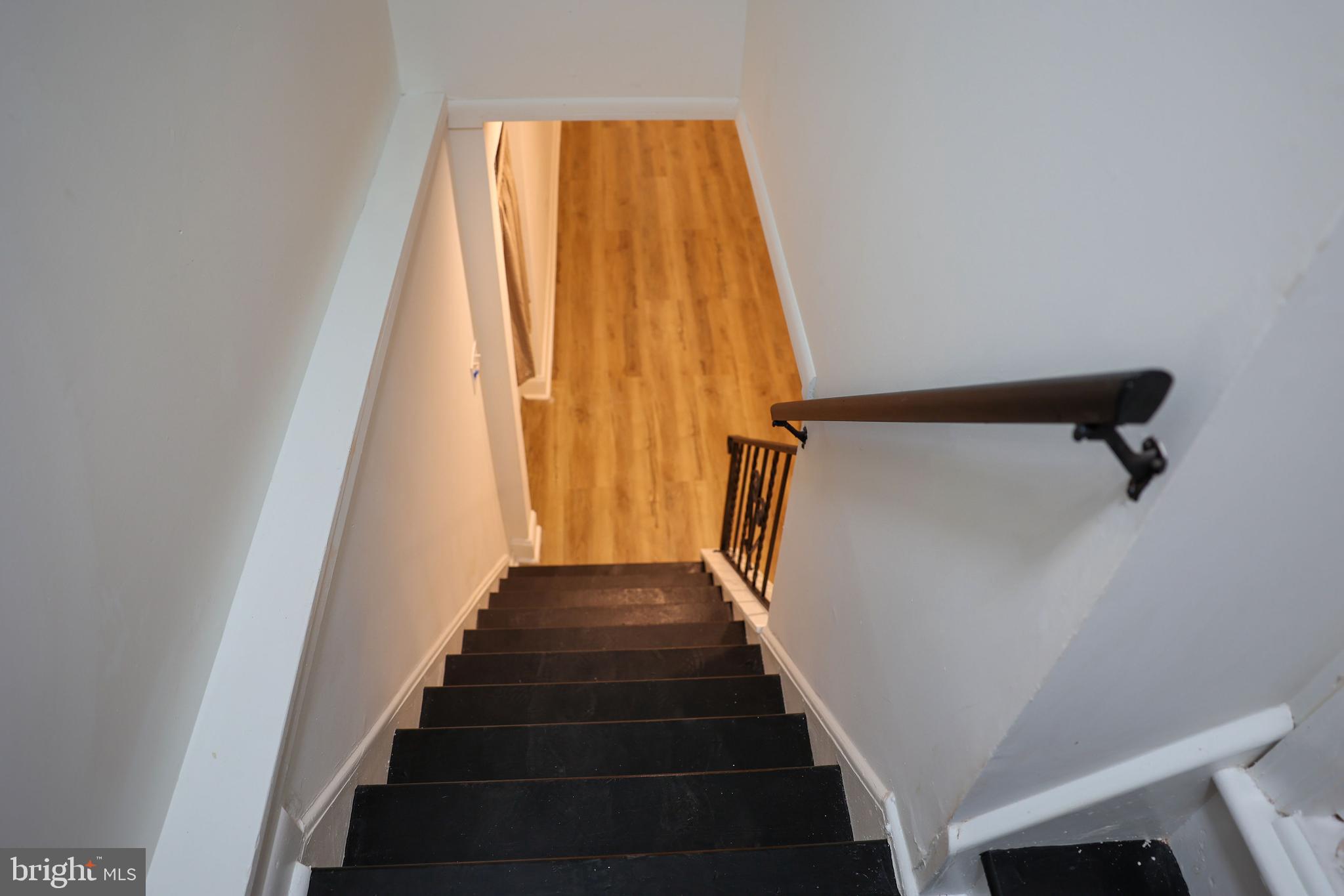 WOODBRIDGE VALLEY - Residential