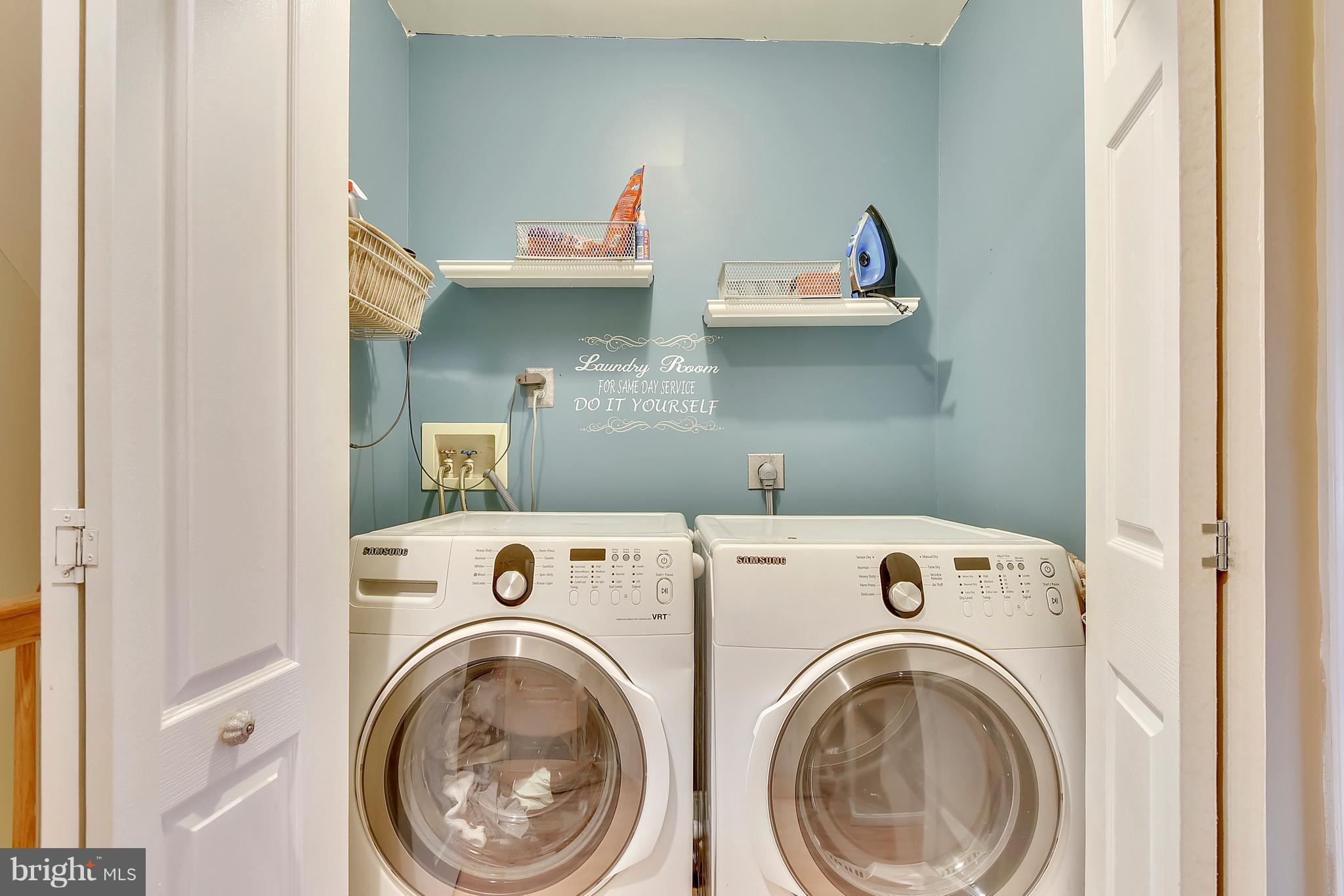 PINE VALLEY - Residential