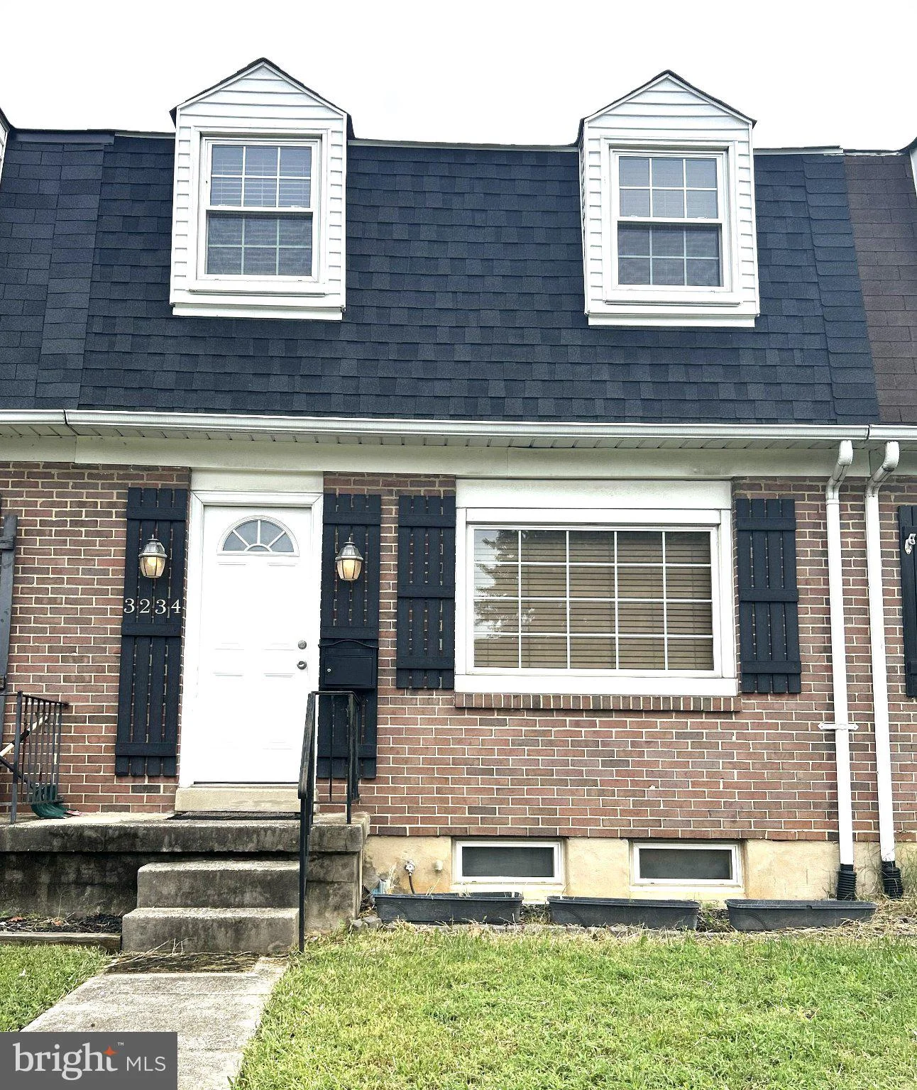 3234 Ryerson Circle
