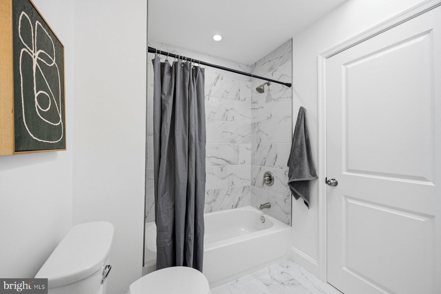 MILTON-MONTFORD - Residential