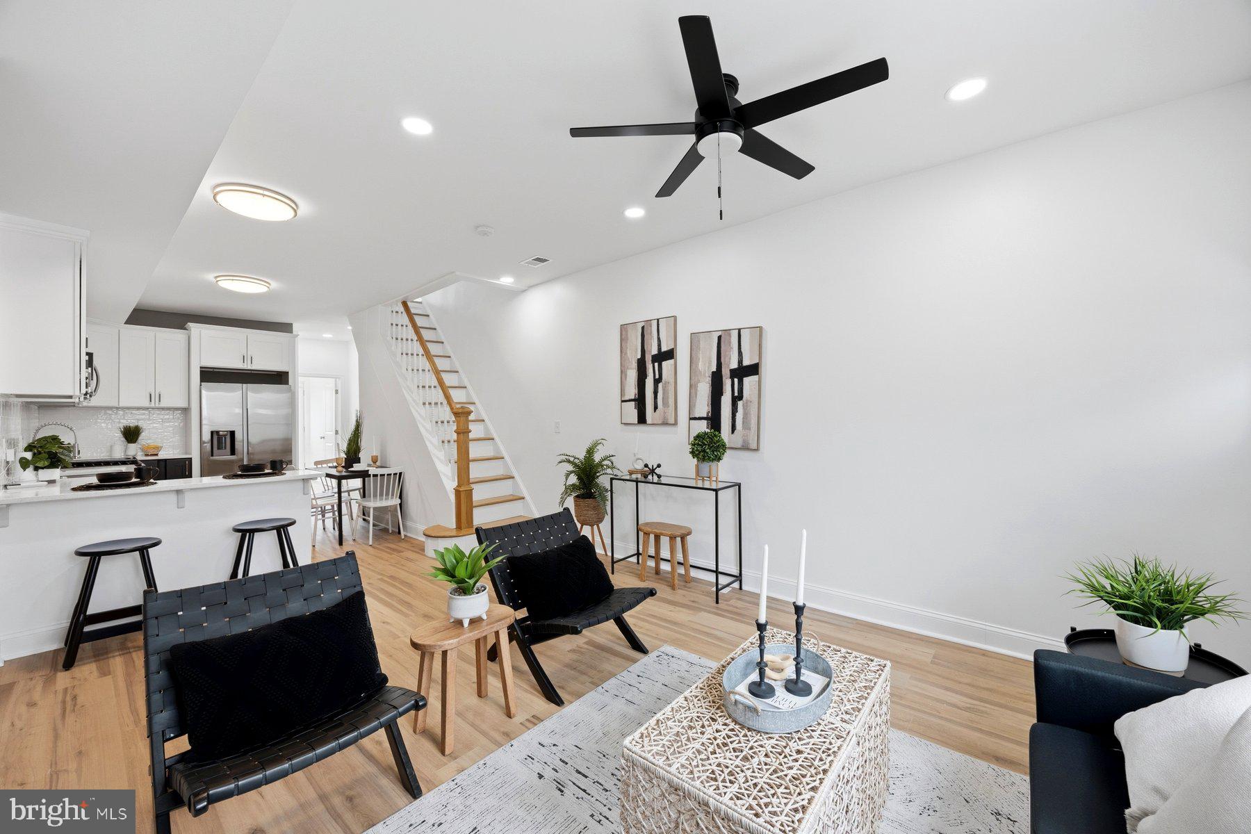 MILTON-MONTFORD - Residential