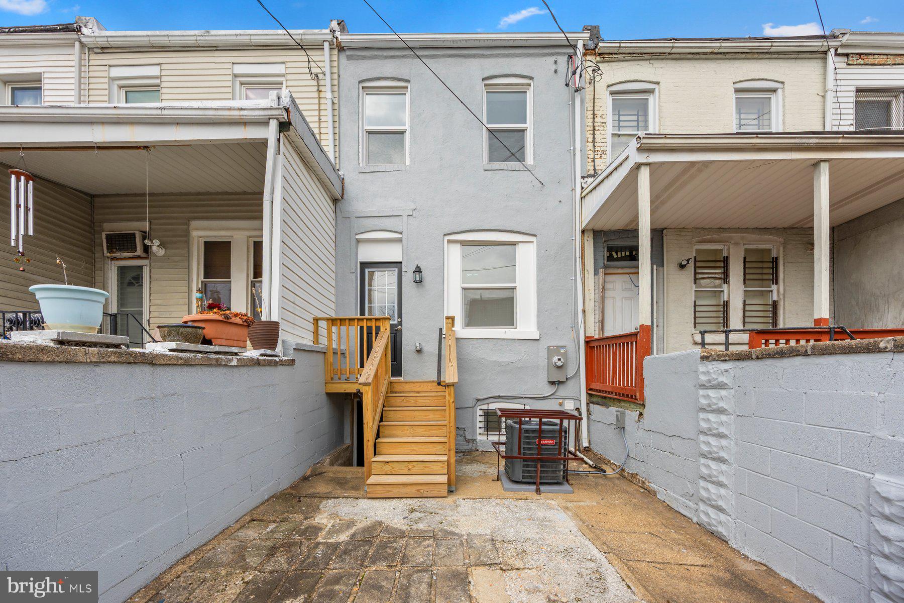 MILTON-MONTFORD - Residential