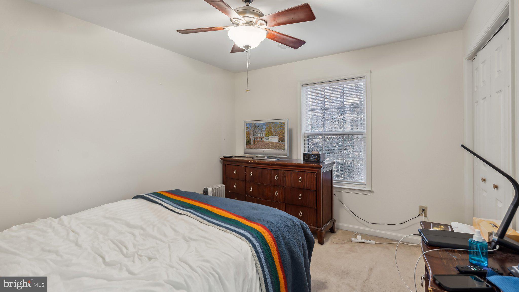 PRESIDENTIAL LAKES - Residential