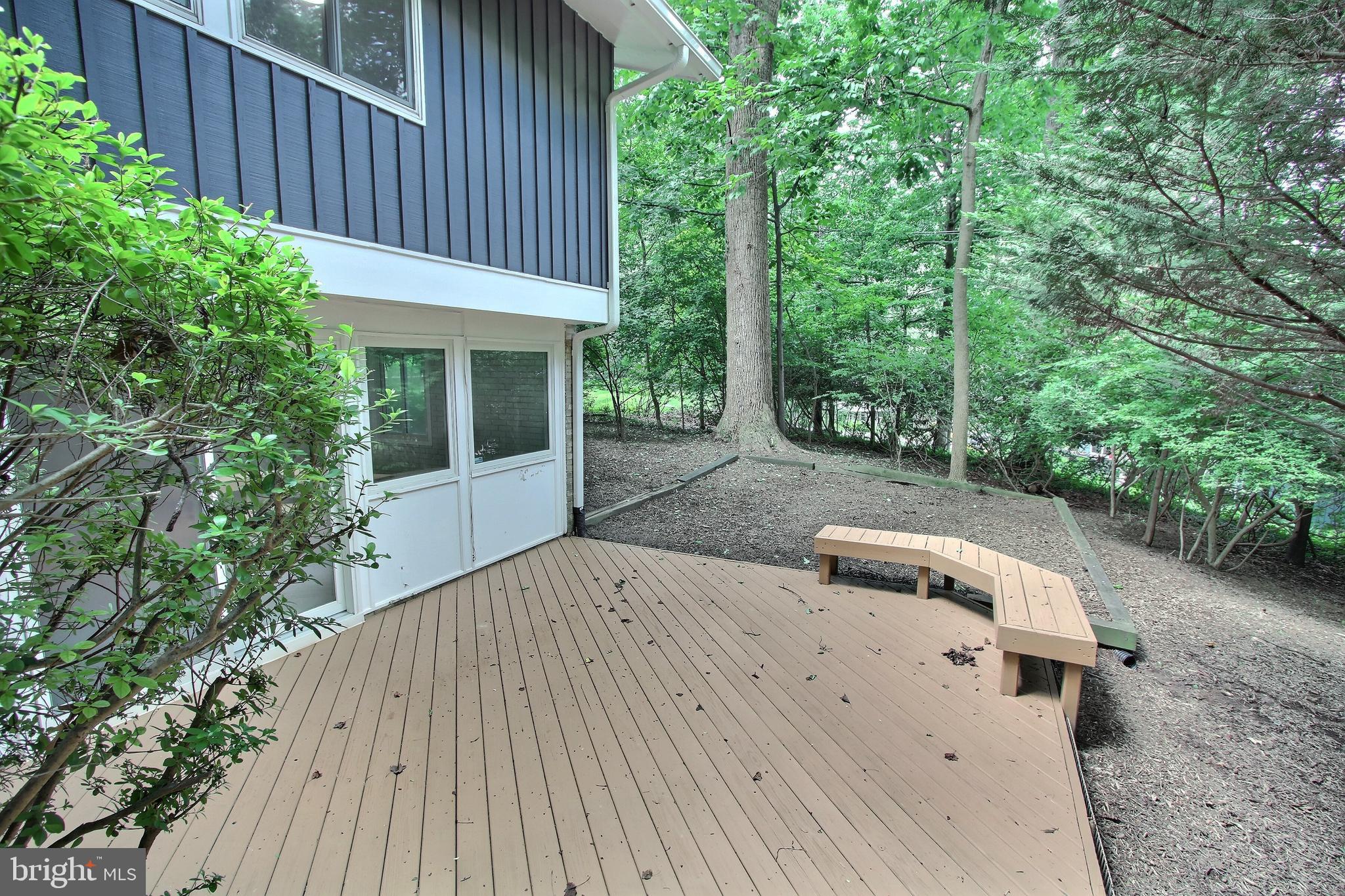 CARDEROCK SPRINGS - Residential