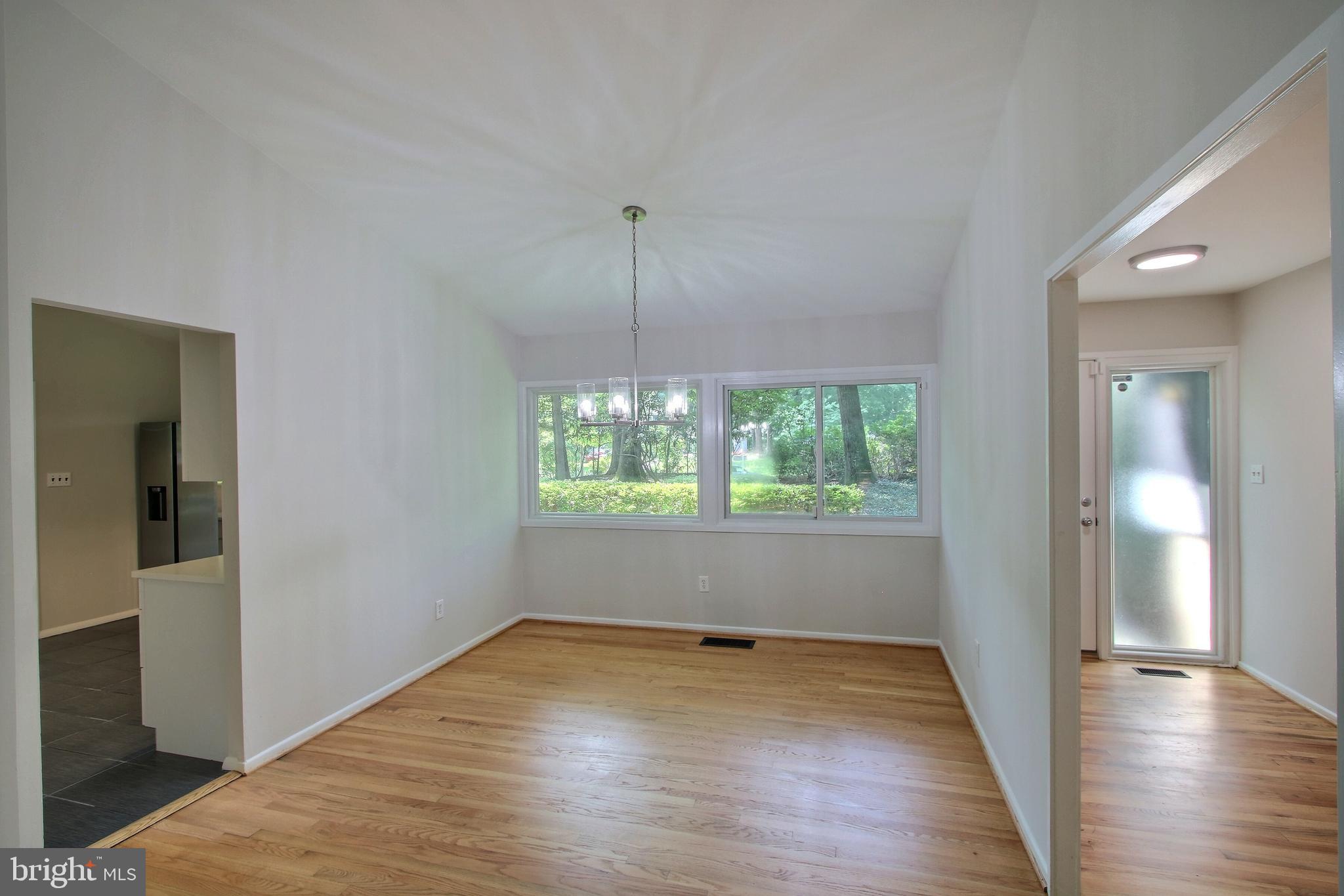 CARDEROCK SPRINGS - Residential